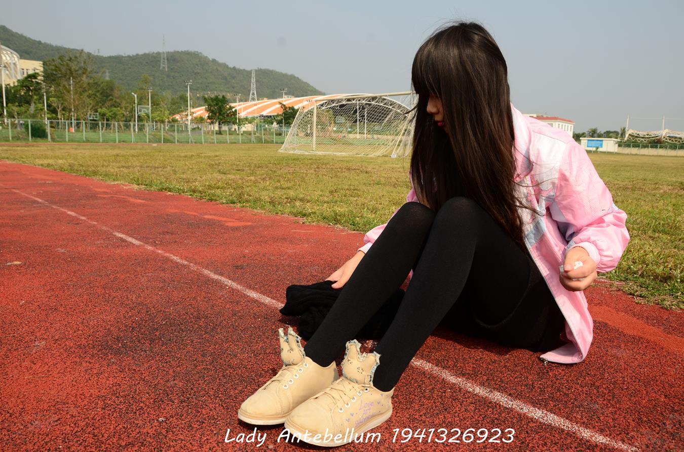 图片[13]-[战前女神] 美腿美足精品摄影套图 017 [84P] – 速更版-美库