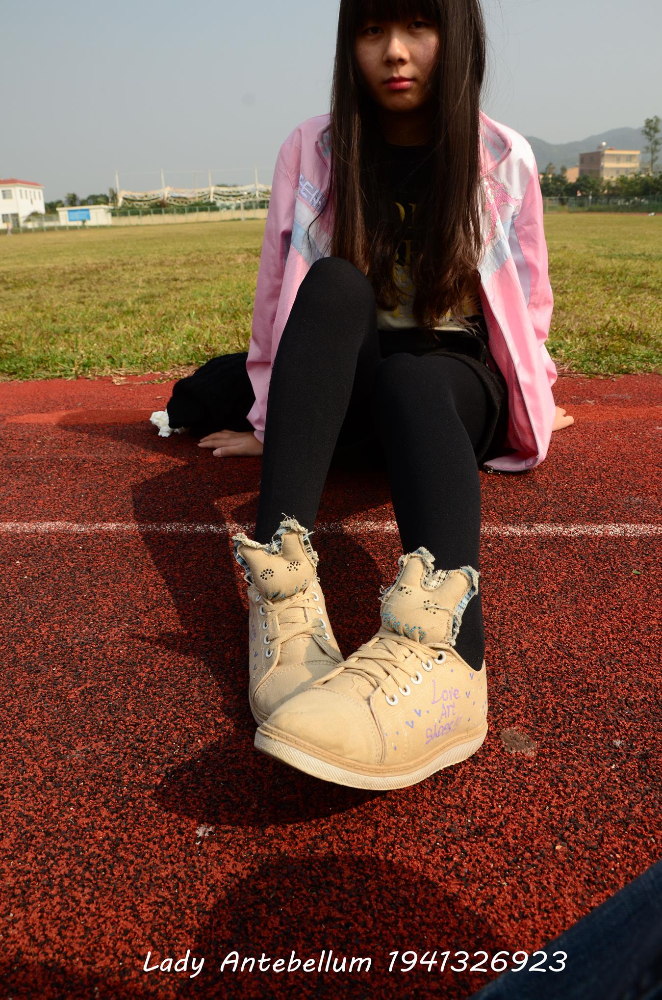 图片[28]-[战前女神] 美腿美足精品摄影套图 017 [84P] – 速更版-美库