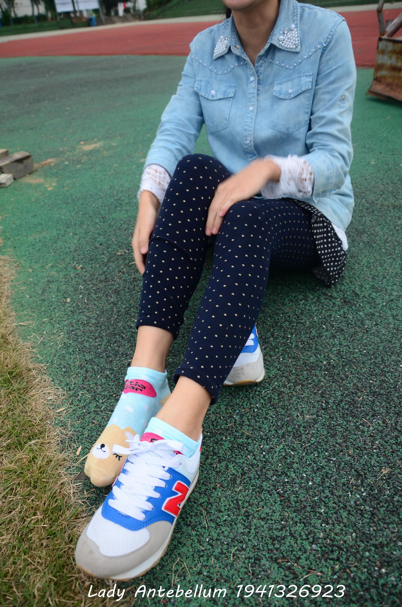 图片[15]-[战前女神] 美腿美足精品摄影套图 018 (2) [72P] – 速更版-美库