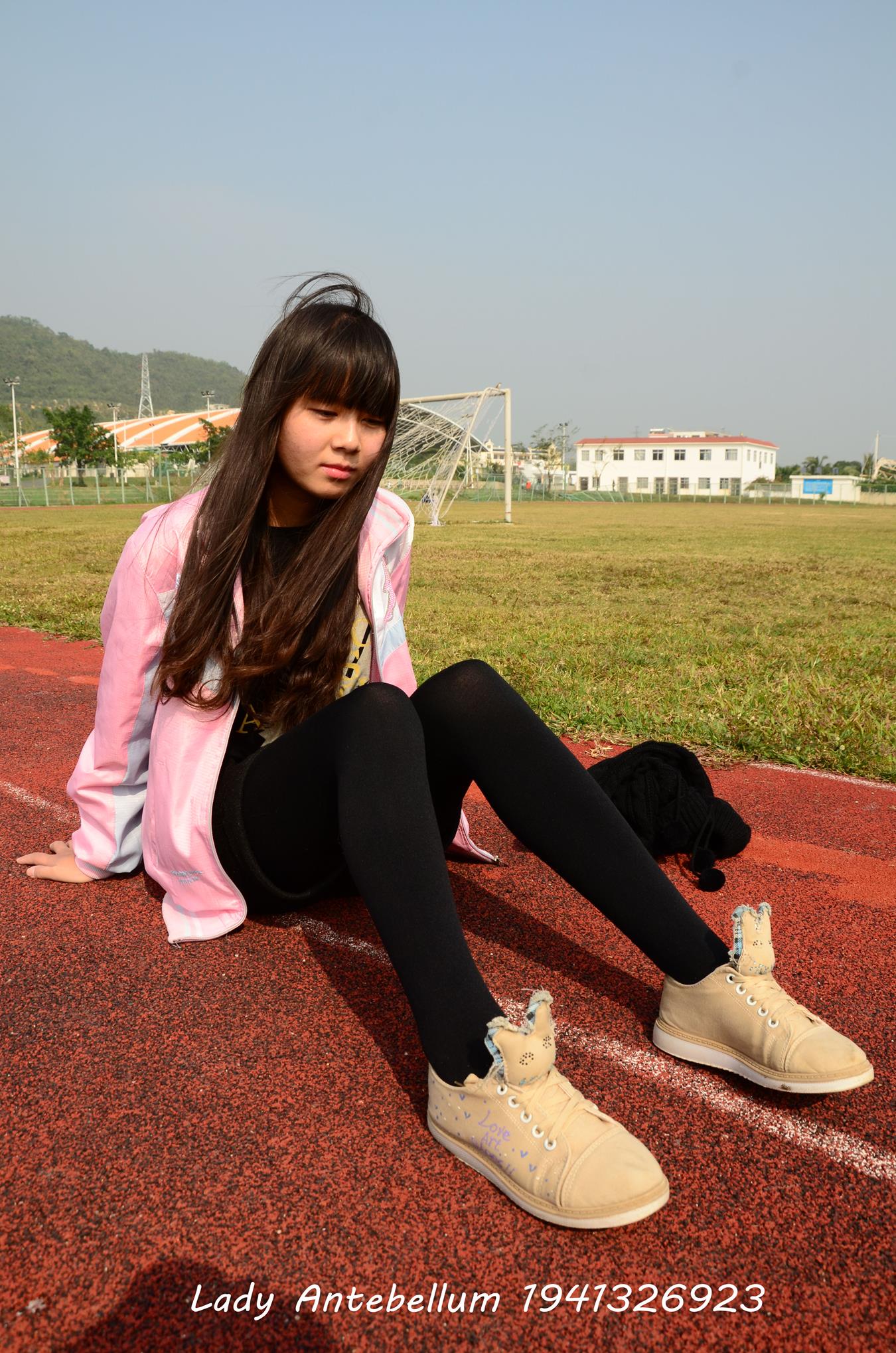 图片[38]-[战前女神] 美腿美足精品摄影套图 017 [84P] – 速更版-美库