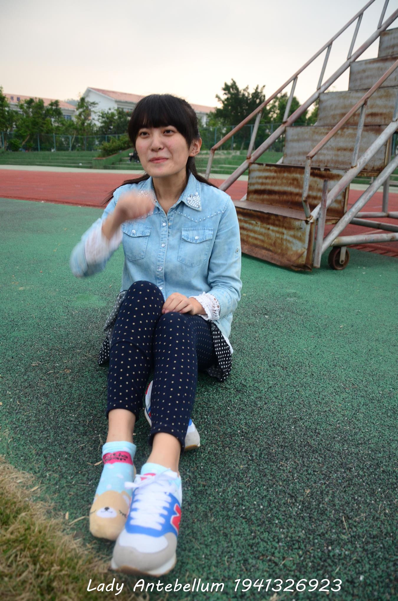 图片[18]-[战前女神] 美腿美足精品摄影套图 018 (2) [72P] – 速更版-美库