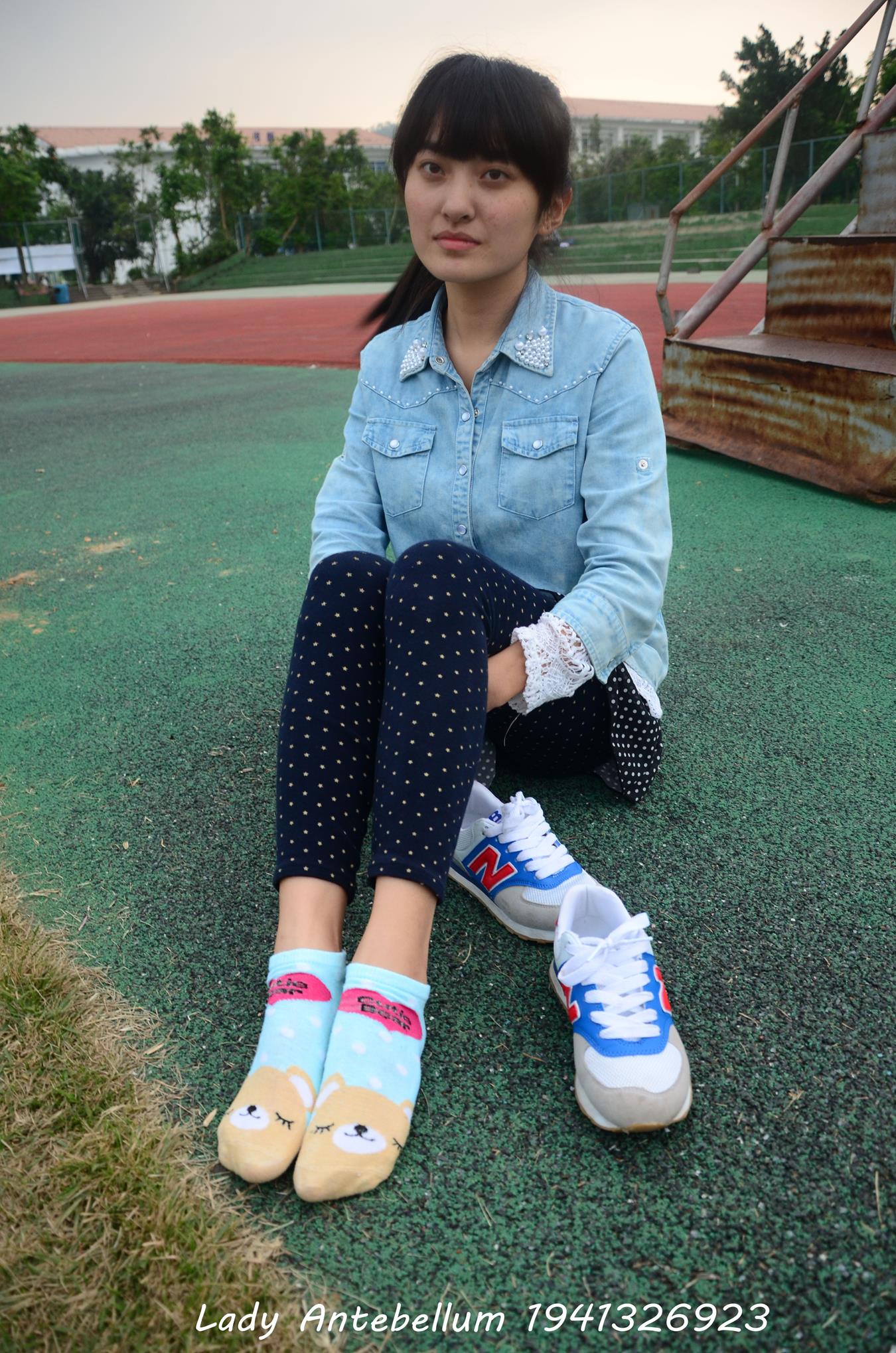 图片[31]-[战前女神] 美腿美足精品摄影套图 018 (2) [72P] – 速更版-美库