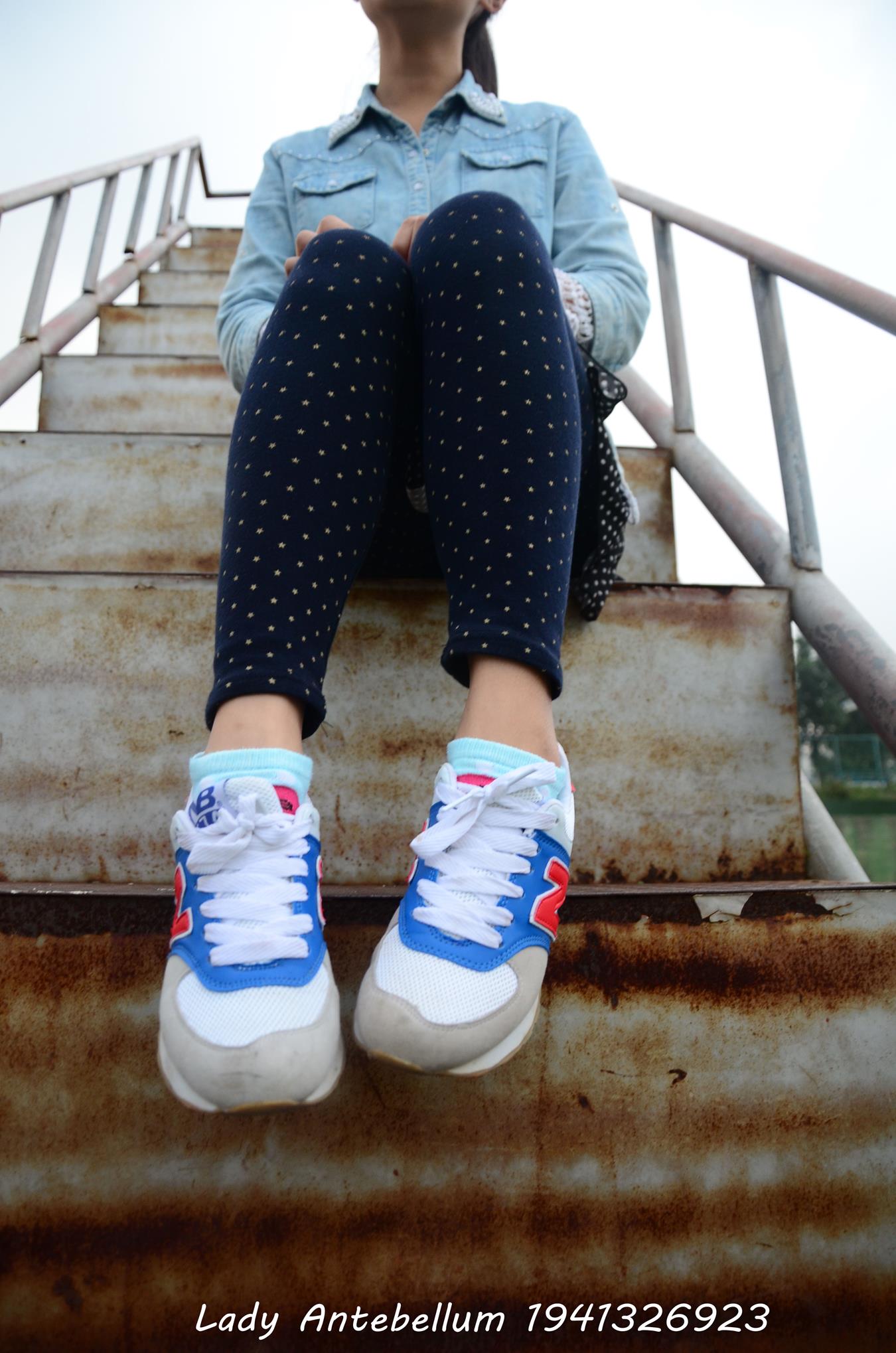 图片[41]-[战前女神] 美腿美足精品摄影套图 018 (1) [64P] – 速更版-美库