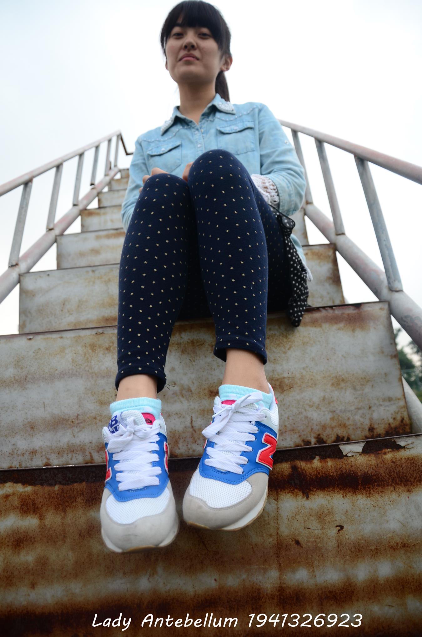 图片[42]-[战前女神] 美腿美足精品摄影套图 018 (1) [64P] – 速更版-美库