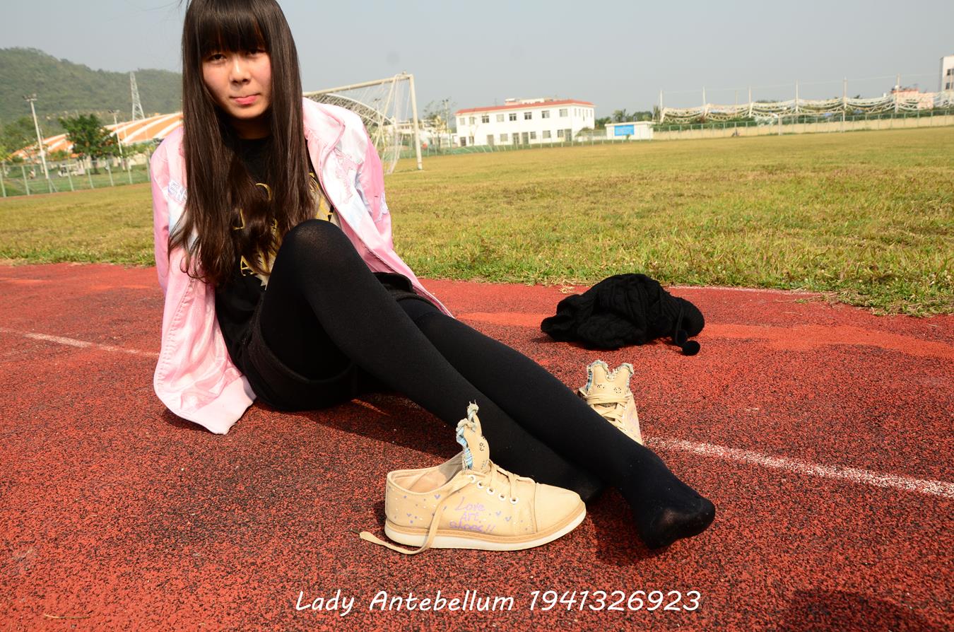 图片[72]-[战前女神] 美腿美足精品摄影套图 017 [84P] – 速更版-美库