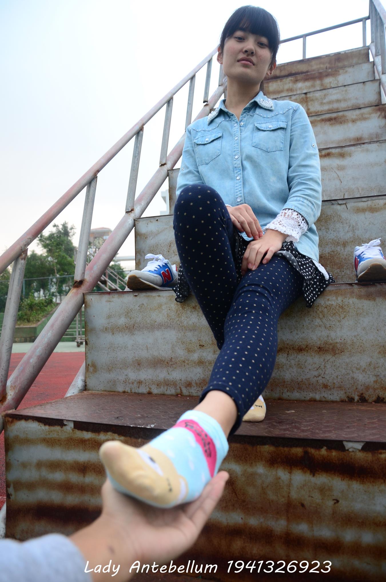 图片[64]-[战前女神] 美腿美足精品摄影套图 018 (2) [72P] – 速更版-美库