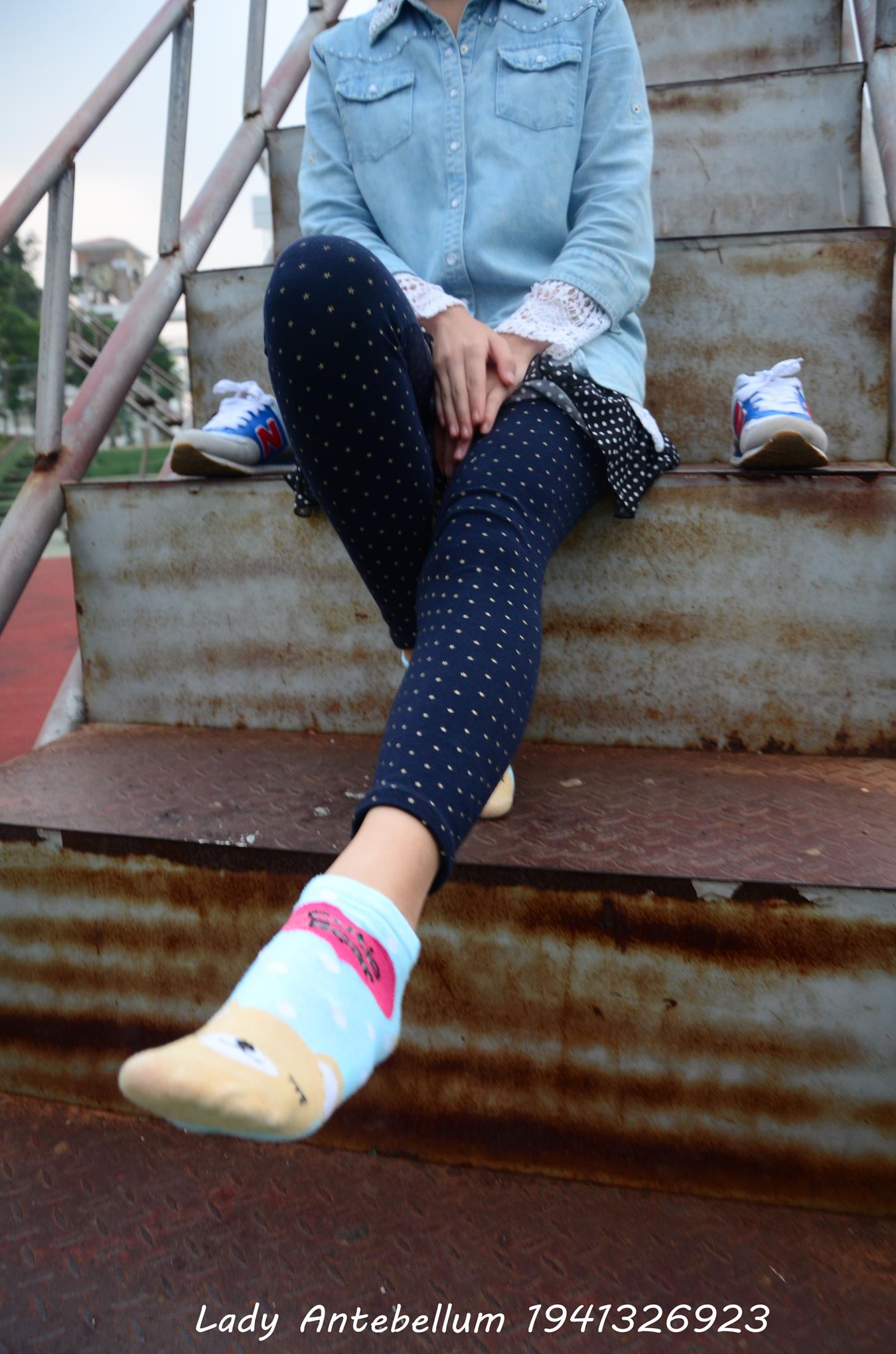 图片[65]-[战前女神] 美腿美足精品摄影套图 018 (2) [72P] – 速更版-美库