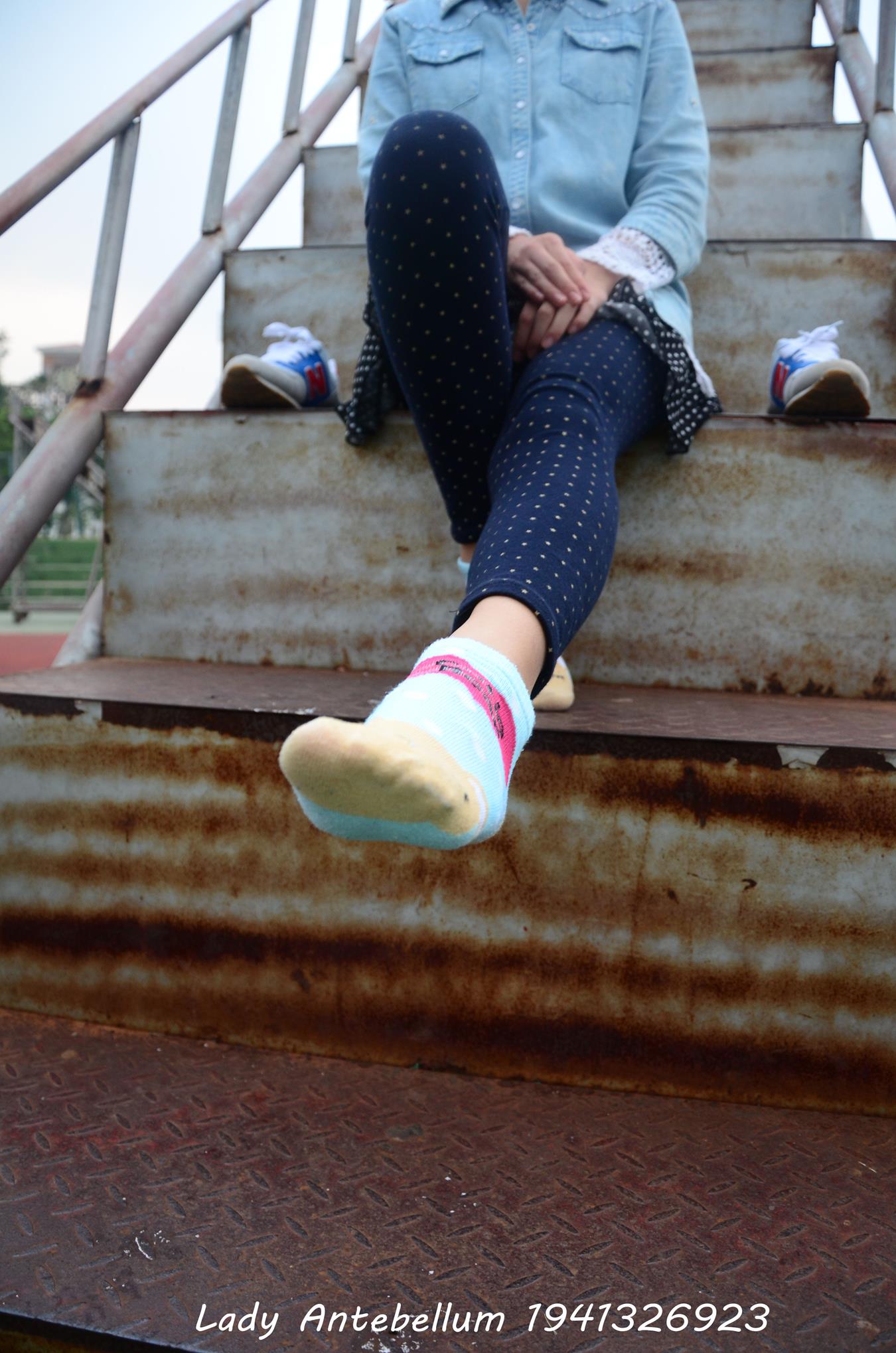 图片[66]-[战前女神] 美腿美足精品摄影套图 018 (2) [72P] – 速更版-美库