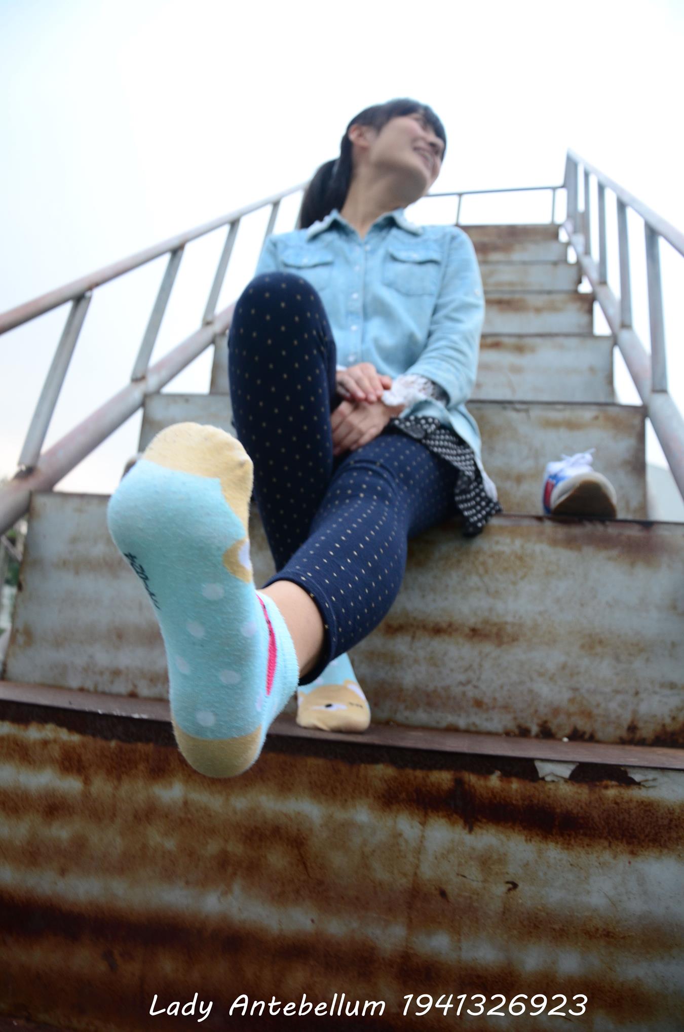 图片[69]-[战前女神] 美腿美足精品摄影套图 018 (2) [72P] – 速更版-美库