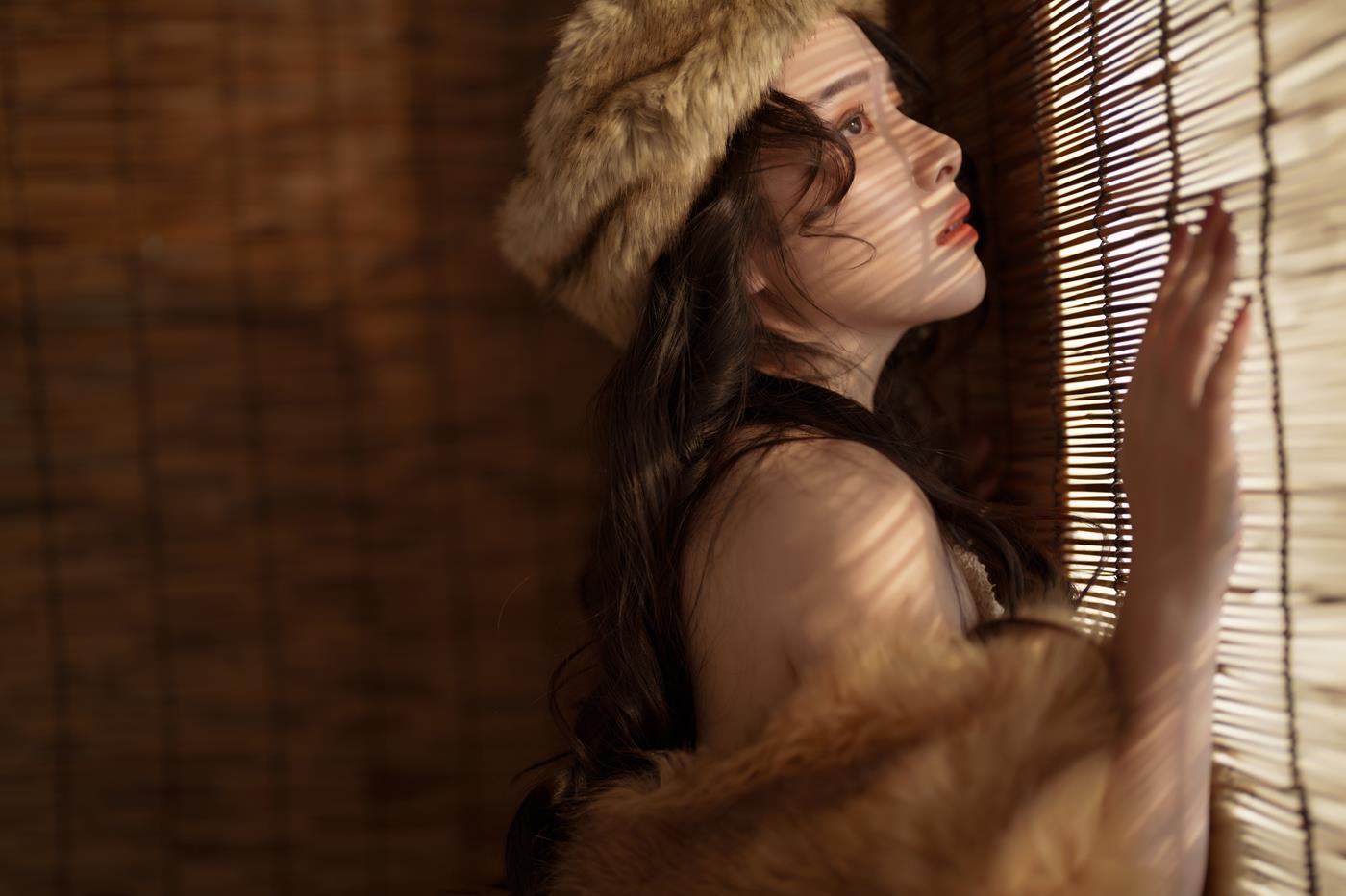 图片[19]-[YITUYU艺图语] 2022.01.30 柴火屋里的暧昧时光 姚妹 [43P] – 速更版-美库