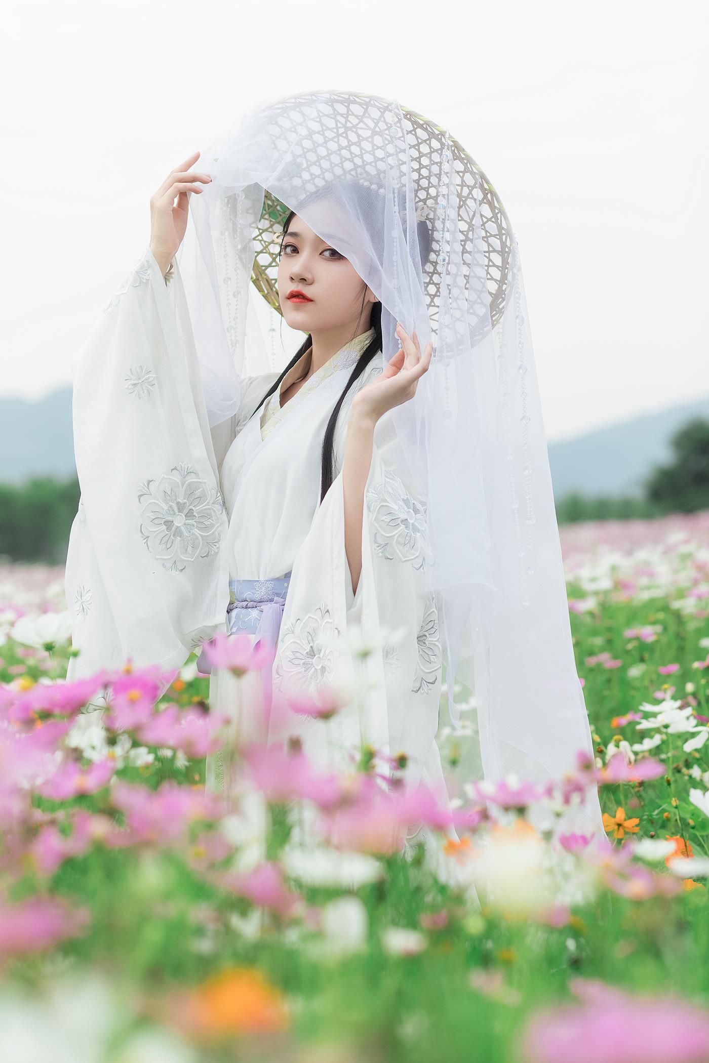 图片[13]-[YITUYU艺图语] 2022.01.30 山河远阔 人间烟火 芋圆圆鹅 [23P] – 速更版-美库