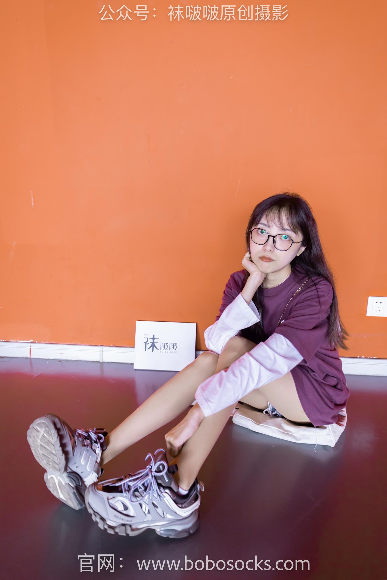 图片[30]-[BoBoSocks袜啵啵]积分限定作品 NO.010 稚予-巴黎世家运动鞋、白棉袜、肉丝[144P] – 速更版-美库