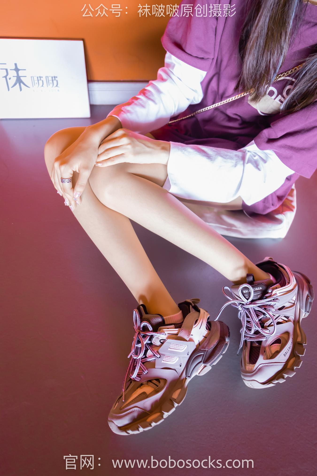 图片[38]-[BoBoSocks袜啵啵]积分限定作品 NO.010 稚予-巴黎世家运动鞋、白棉袜、肉丝[144P] – 速更版-美库