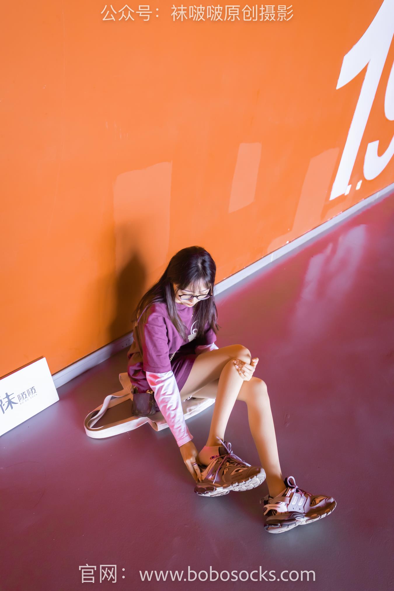 图片[48]-[BoBoSocks袜啵啵]积分限定作品 NO.010 稚予-巴黎世家运动鞋、白棉袜、肉丝[144P] – 速更版-美库