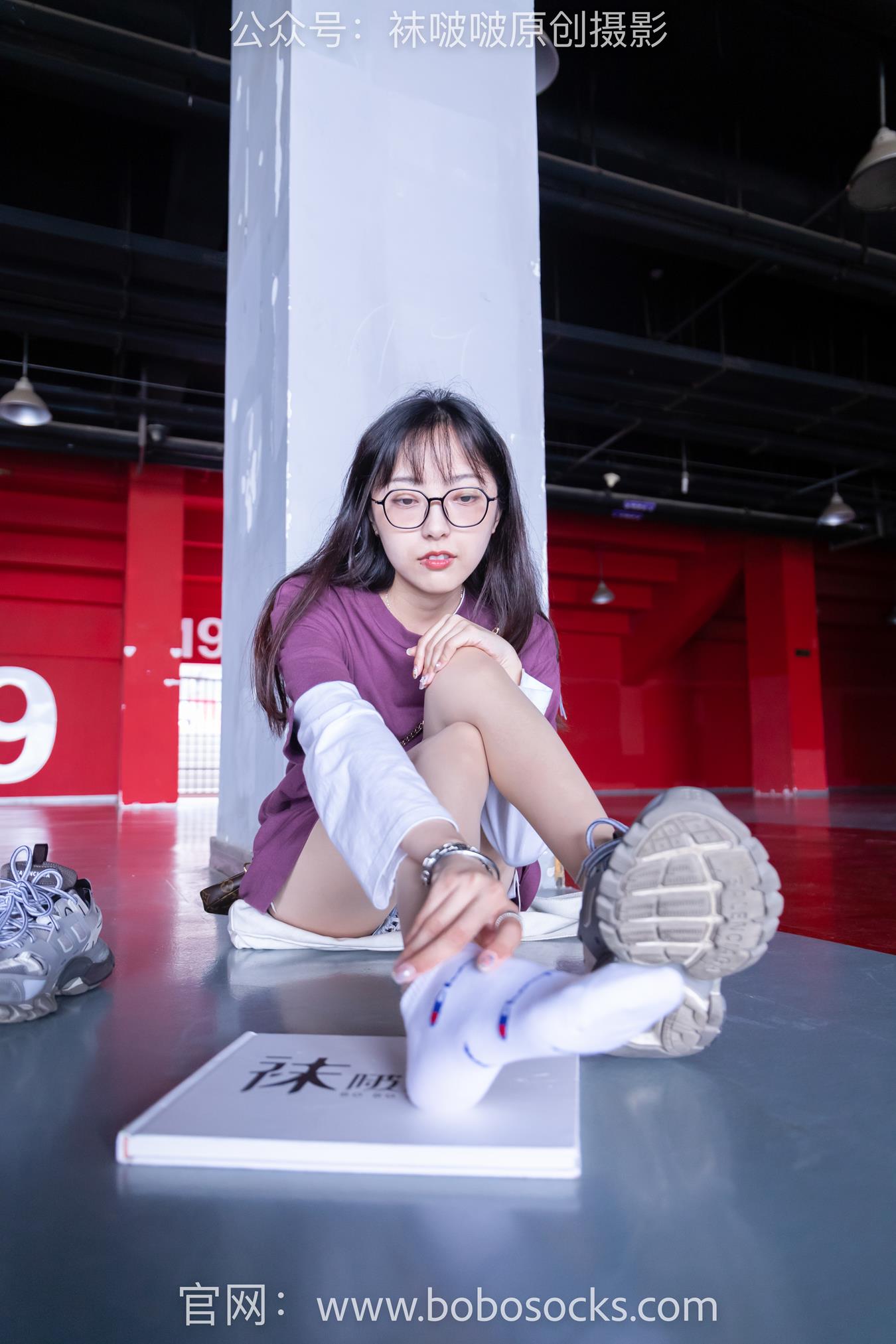 图片[60]-[BoBoSocks袜啵啵]积分限定作品 NO.010 稚予-巴黎世家运动鞋、白棉袜、肉丝[144P] – 速更版-美库