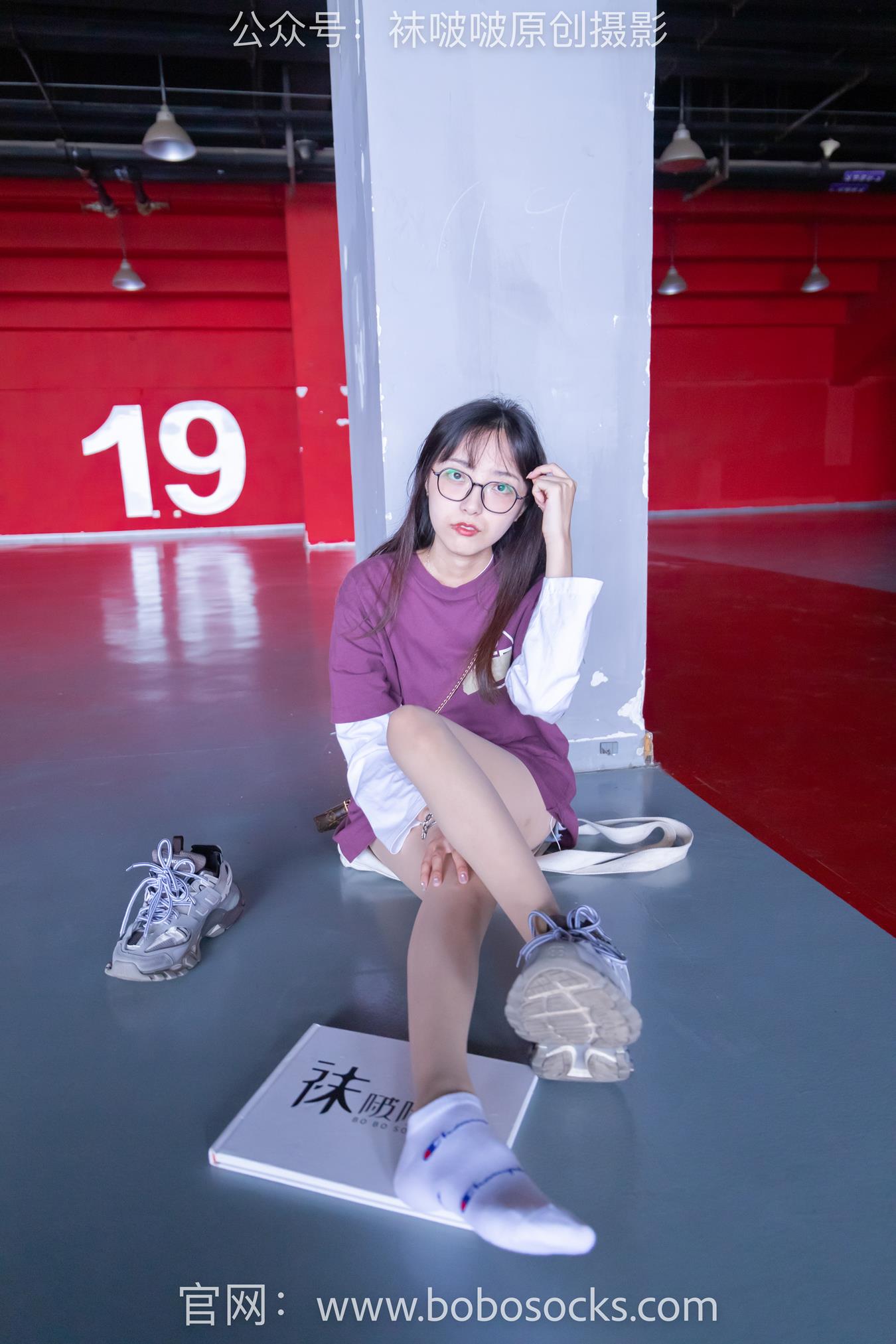 图片[61]-[BoBoSocks袜啵啵]积分限定作品 NO.010 稚予-巴黎世家运动鞋、白棉袜、肉丝[144P] – 速更版-美库