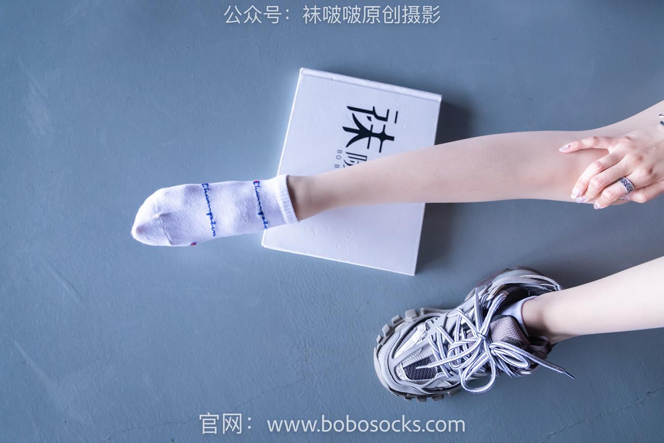 图片[62]-[BoBoSocks袜啵啵]积分限定作品 NO.010 稚予-巴黎世家运动鞋、白棉袜、肉丝[144P] – 速更版-美库