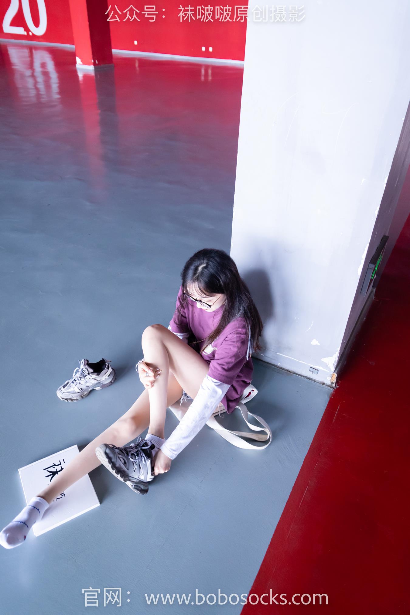 图片[69]-[BoBoSocks袜啵啵]积分限定作品 NO.010 稚予-巴黎世家运动鞋、白棉袜、肉丝[144P] – 速更版-美库