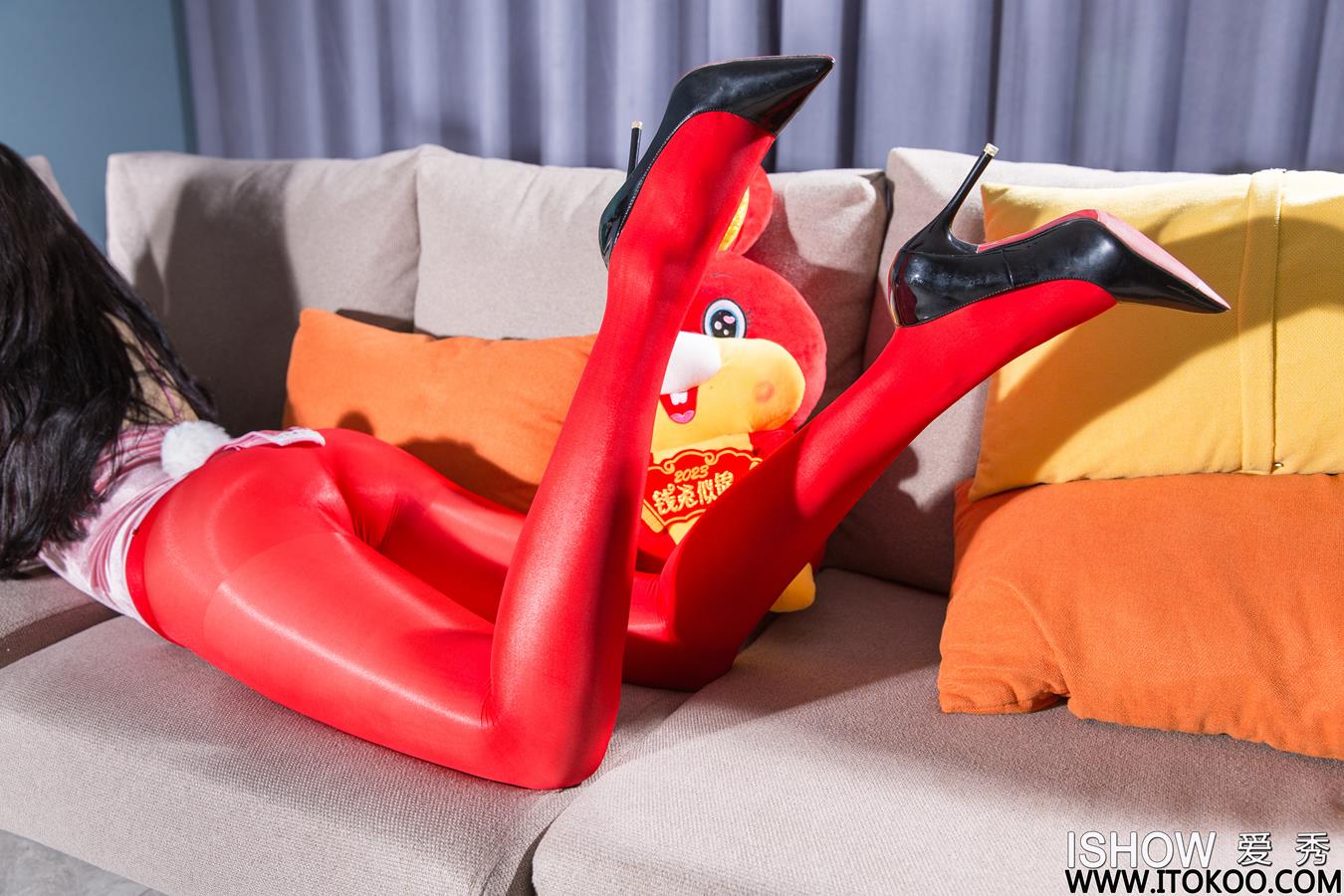 图片[12]-[ISHOW爱秀]2023.01.21 NO.349 艾雨彤[36+1P] – 速更版-美库