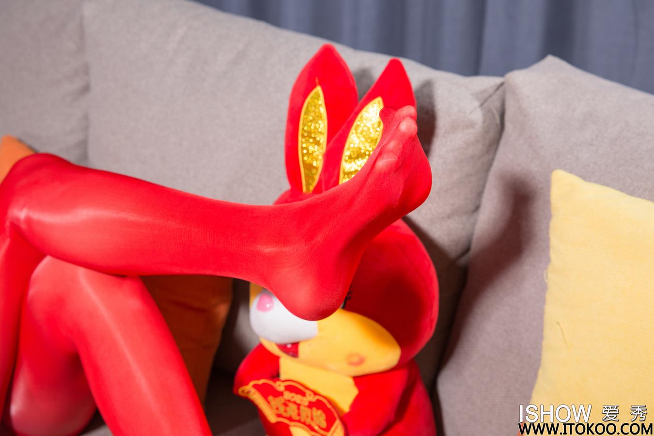 图片[21]-[ISHOW爱秀]2023.01.21 NO.349 艾雨彤[36+1P] – 速更版-美库