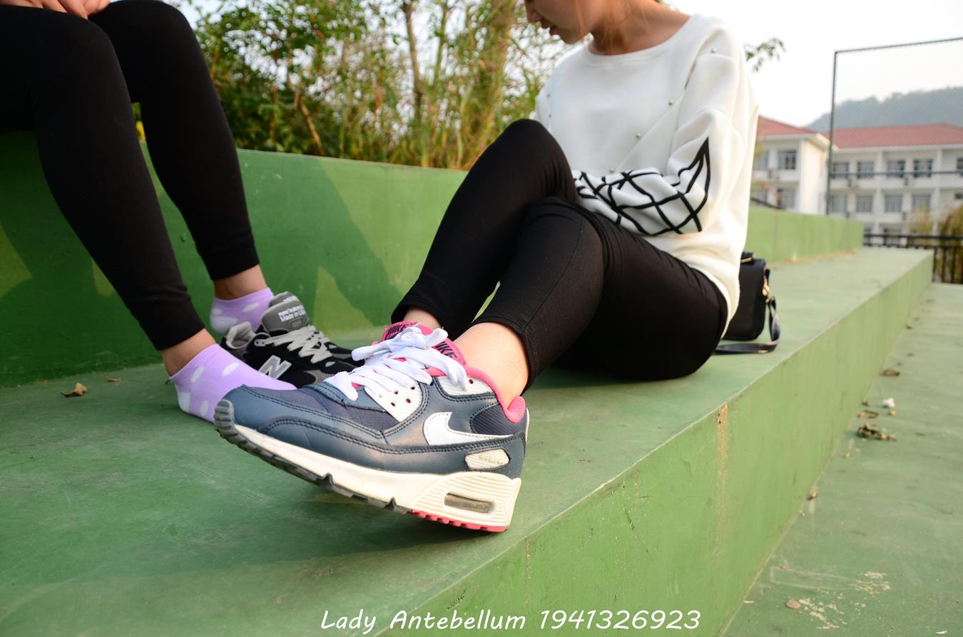 图片[28]-[战前女神] 美腿美足精品摄影套图 019 (2) [84P] – 速更版-美库