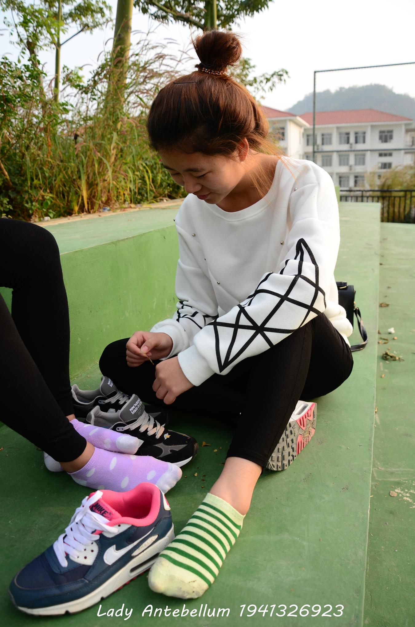 图片[50]-[战前女神] 美腿美足精品摄影套图 019 (2) [84P] – 速更版-美库