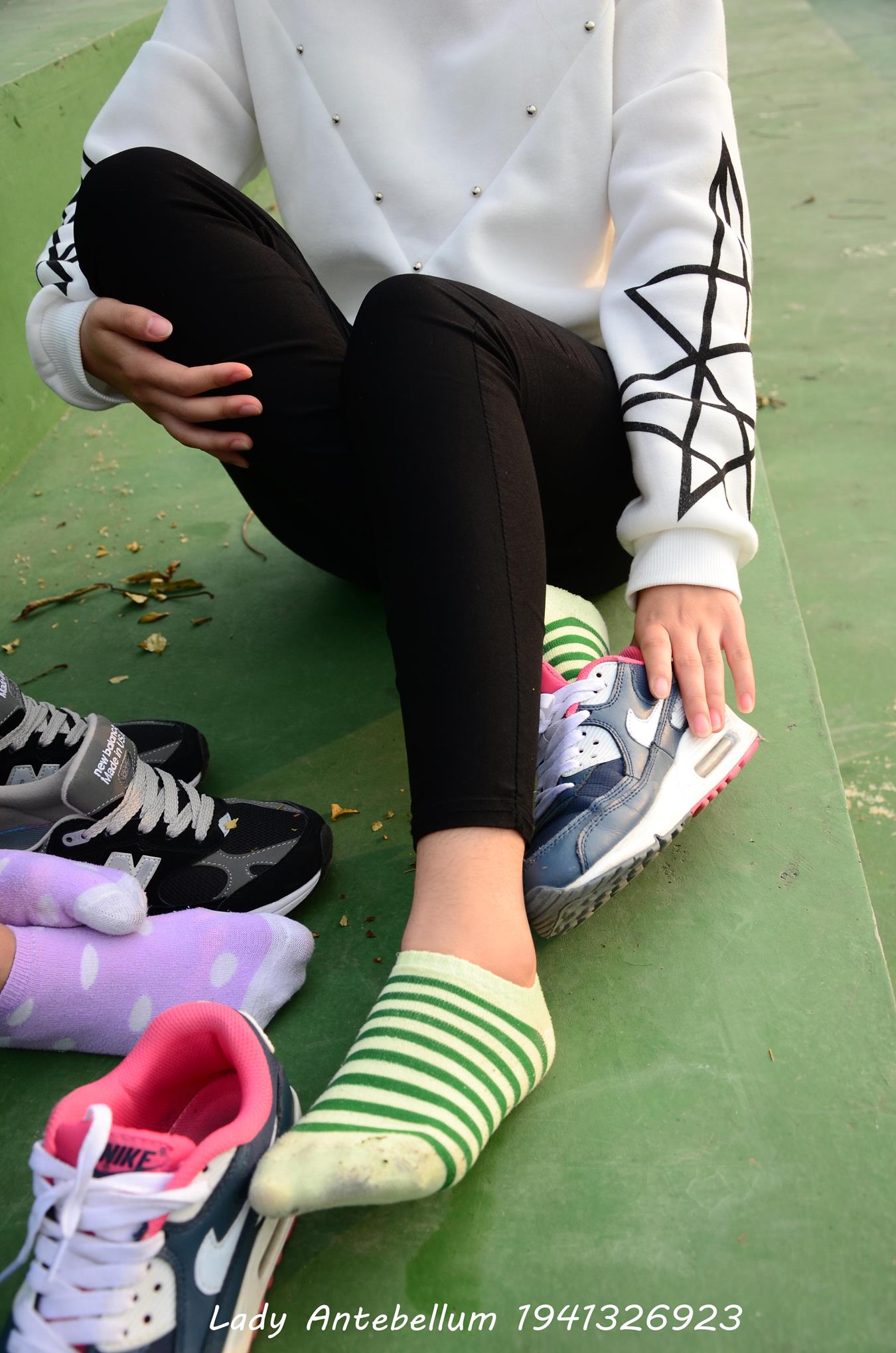 图片[53]-[战前女神] 美腿美足精品摄影套图 019 (2) [84P] – 速更版-美库