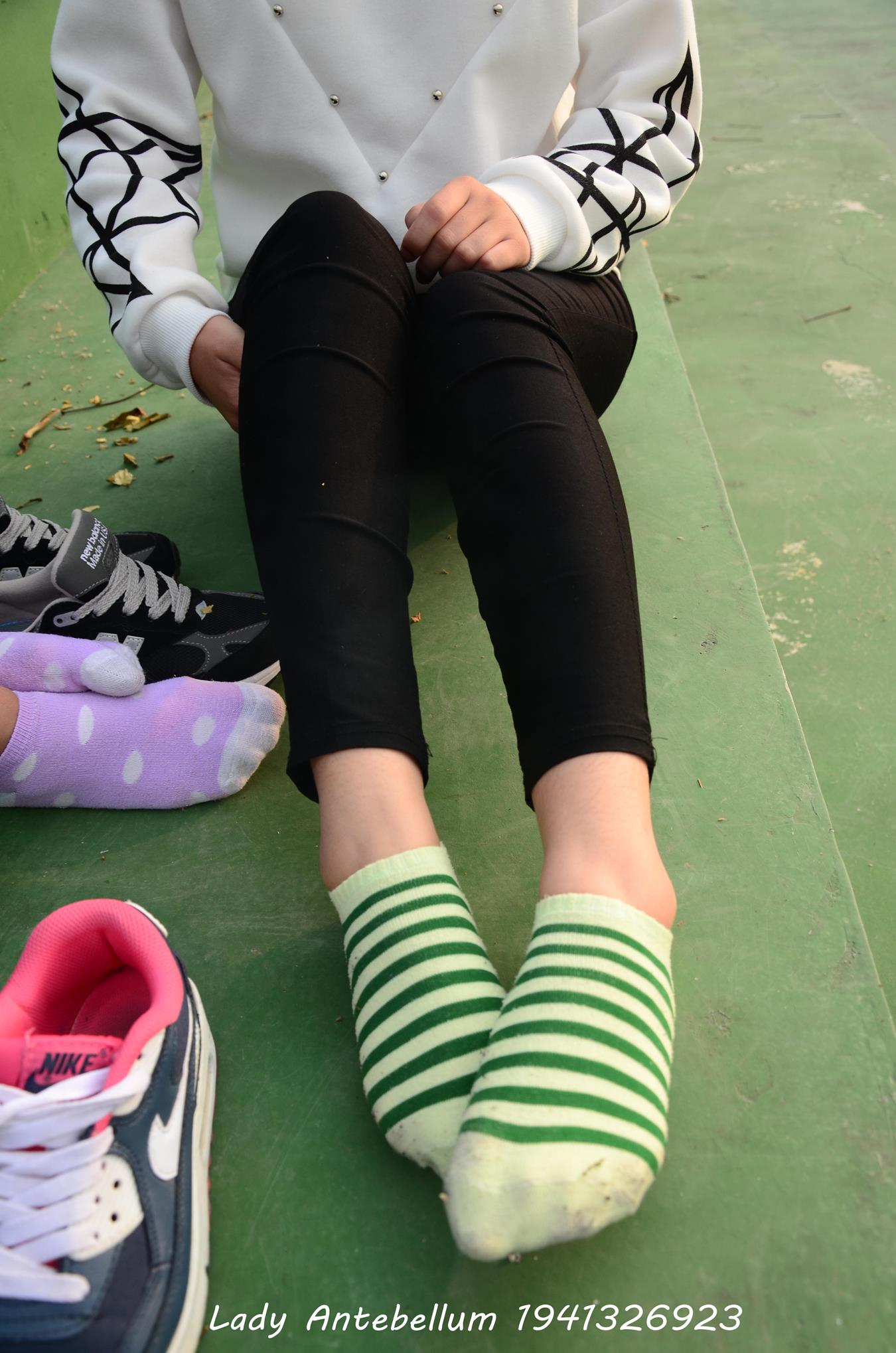 图片[57]-[战前女神] 美腿美足精品摄影套图 019 (2) [84P] – 速更版-美库