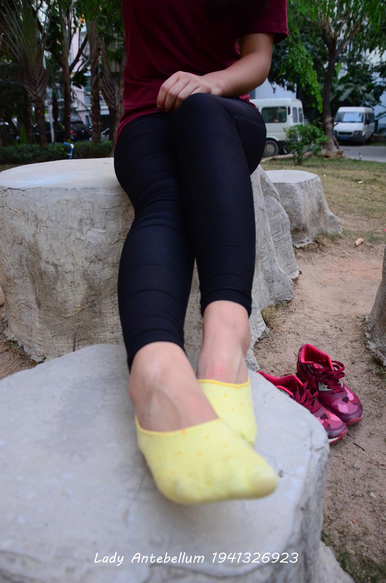 图片[16]-[战前女神] 美腿美足精品摄影套图 020 [38P] – 速更版-美库