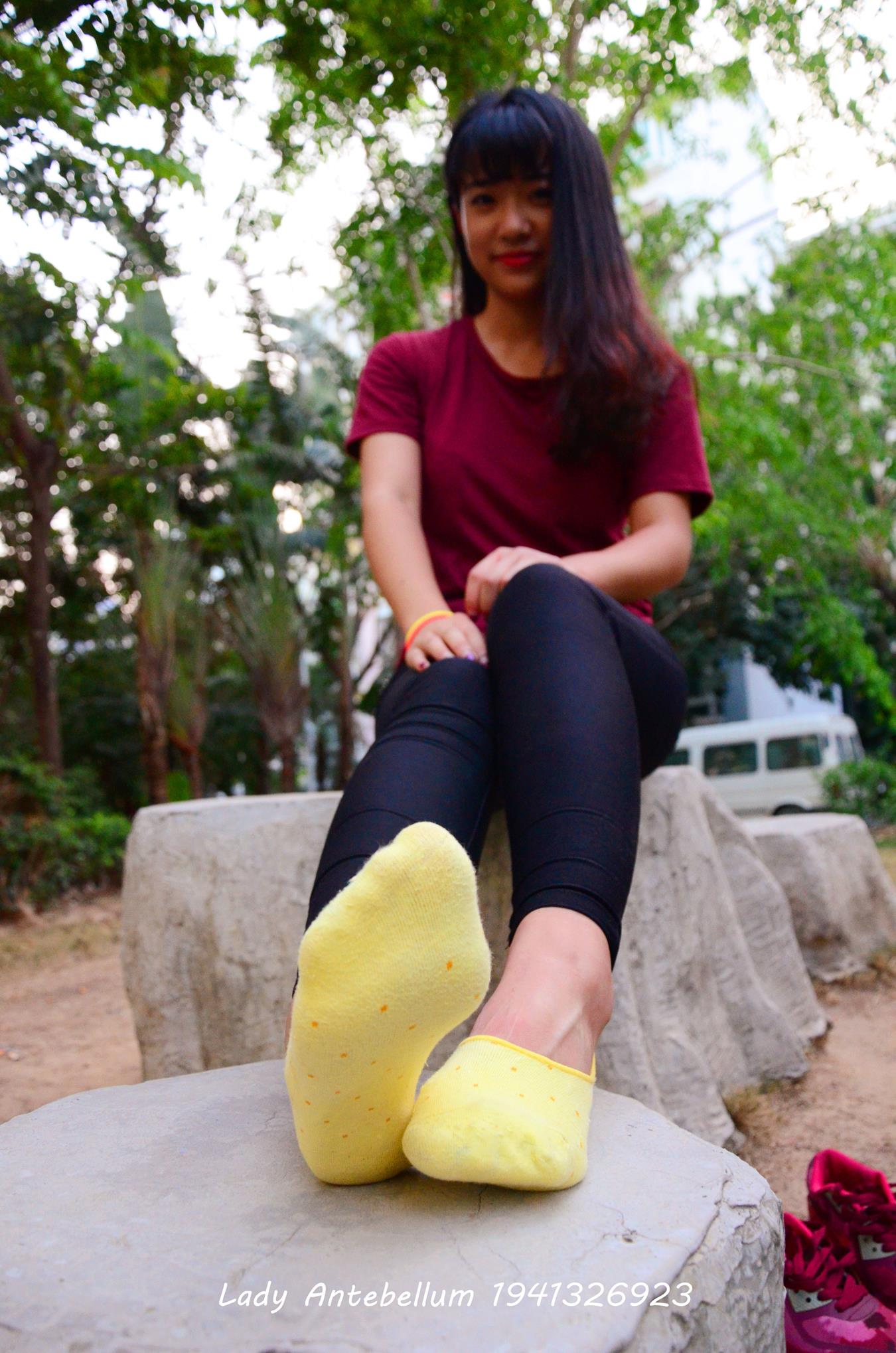 图片[20]-[战前女神] 美腿美足精品摄影套图 020 [38P] – 速更版-美库