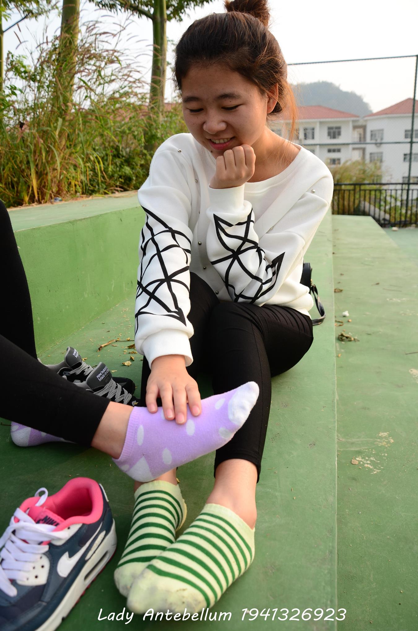 图片[69]-[战前女神] 美腿美足精品摄影套图 019 (2) [84P] – 速更版-美库