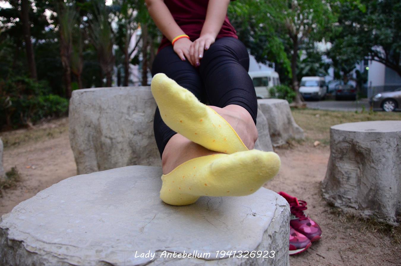 图片[24]-[战前女神] 美腿美足精品摄影套图 020 [38P] – 速更版-美库