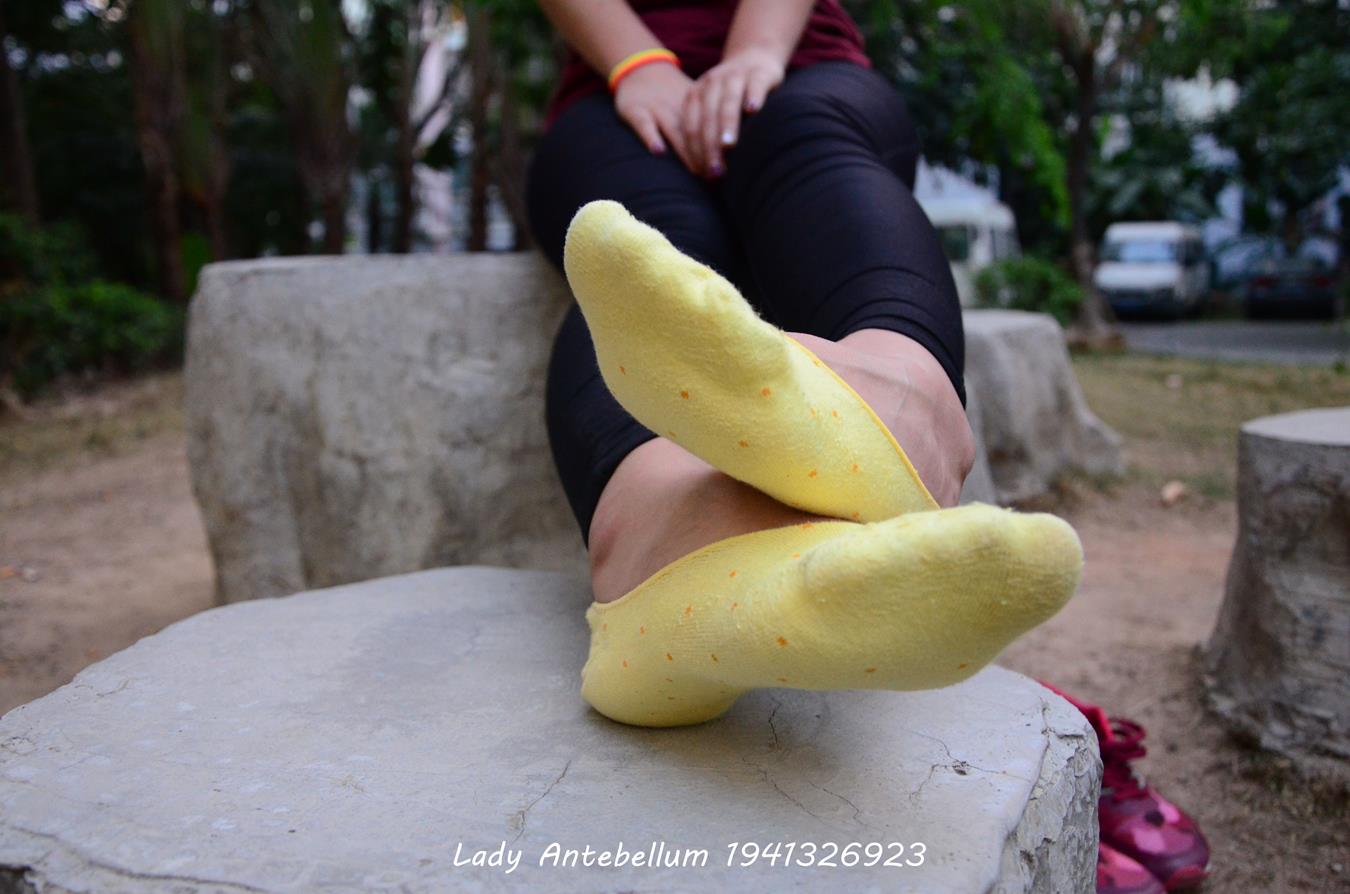 图片[25]-[战前女神] 美腿美足精品摄影套图 020 [38P] – 速更版-美库