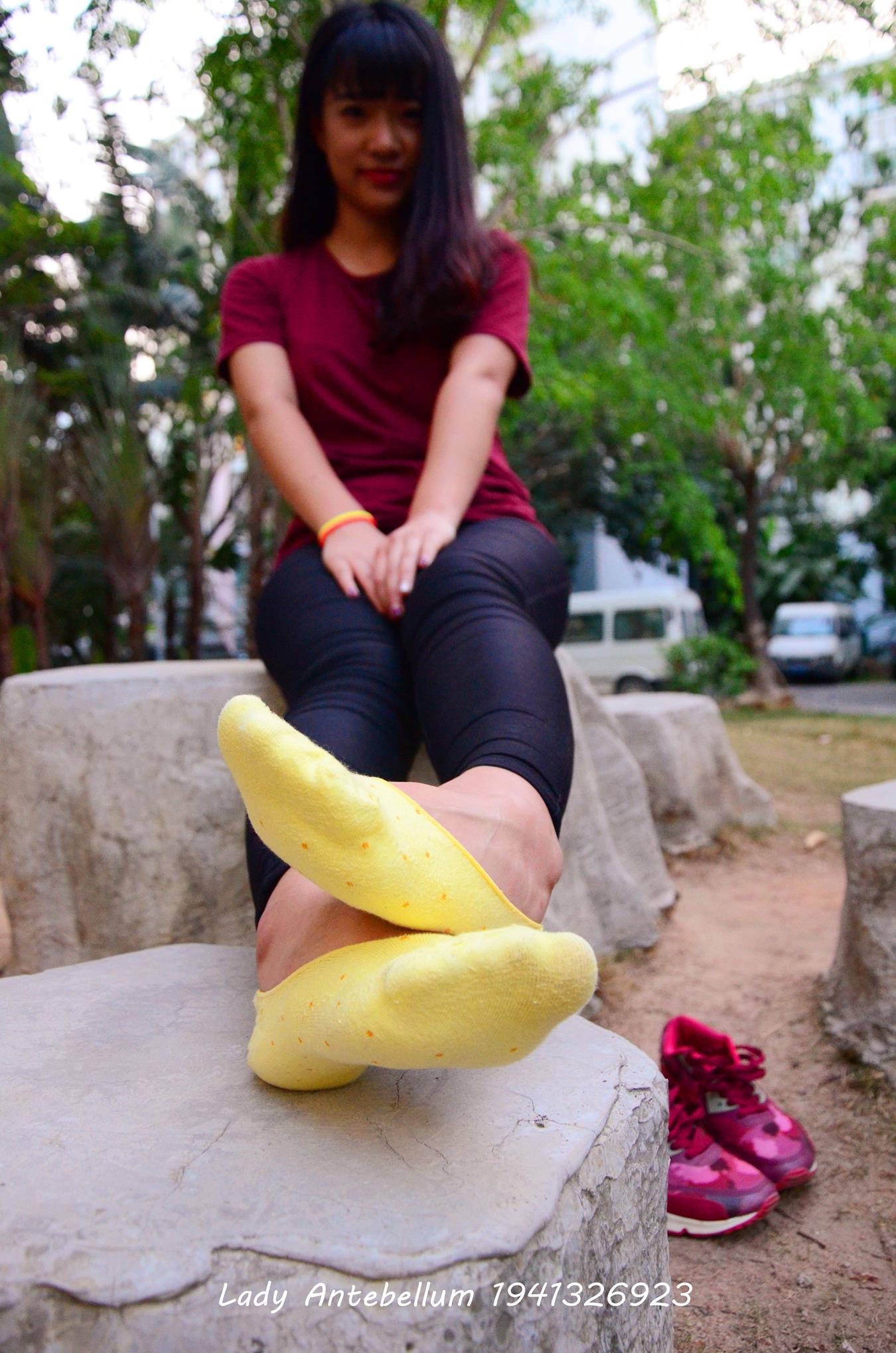 图片[26]-[战前女神] 美腿美足精品摄影套图 020 [38P] – 速更版-美库