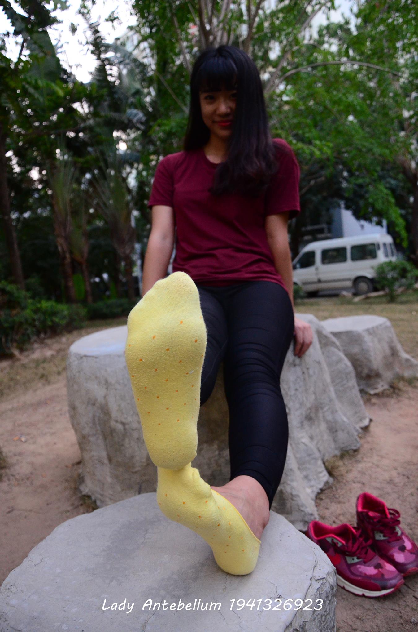 图片[32]-[战前女神] 美腿美足精品摄影套图 020 [38P] – 速更版-美库