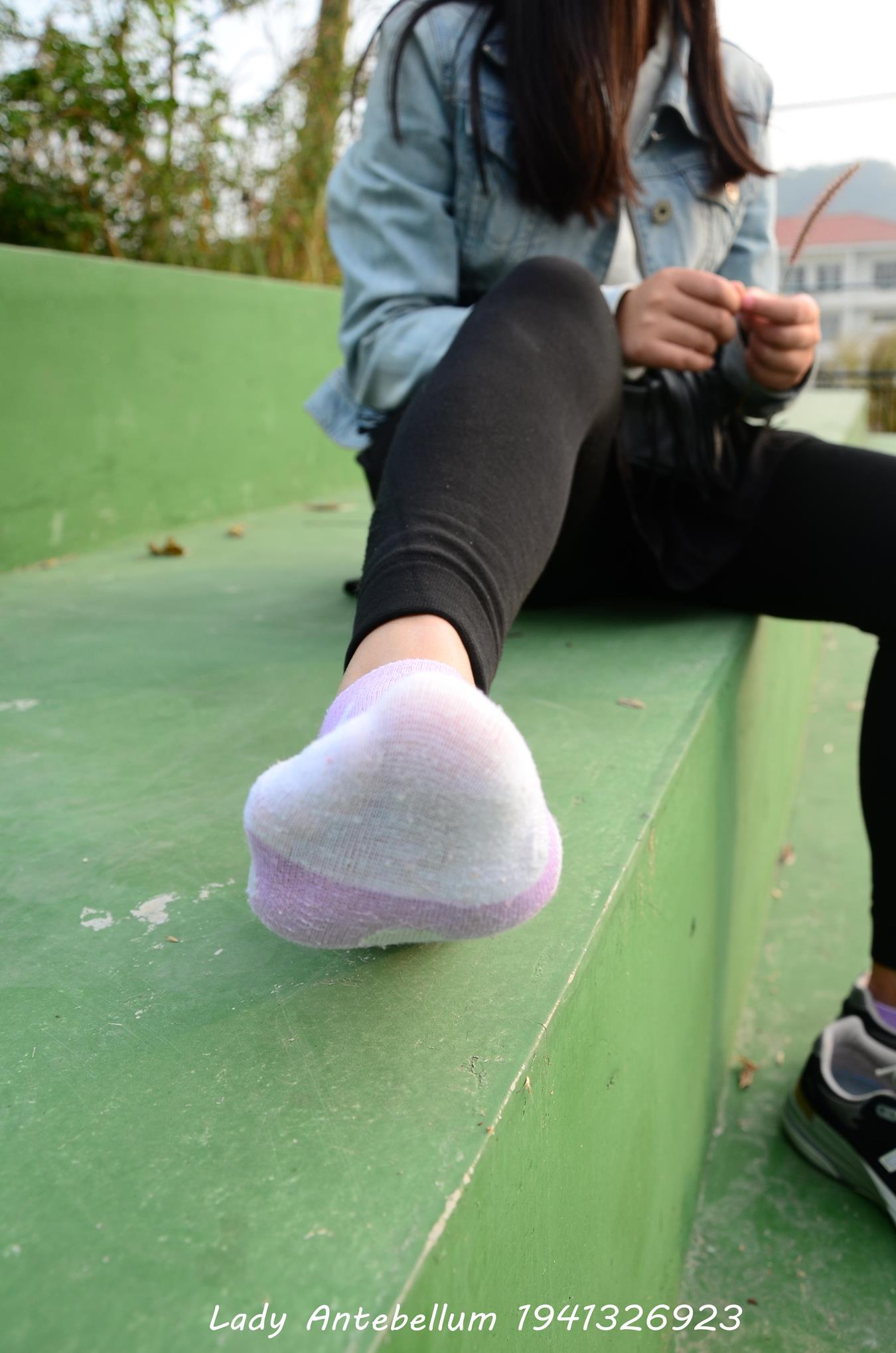 图片[53]-[战前女神] 美腿美足精品摄影套图 019 (1) [90P] – 速更版-美库