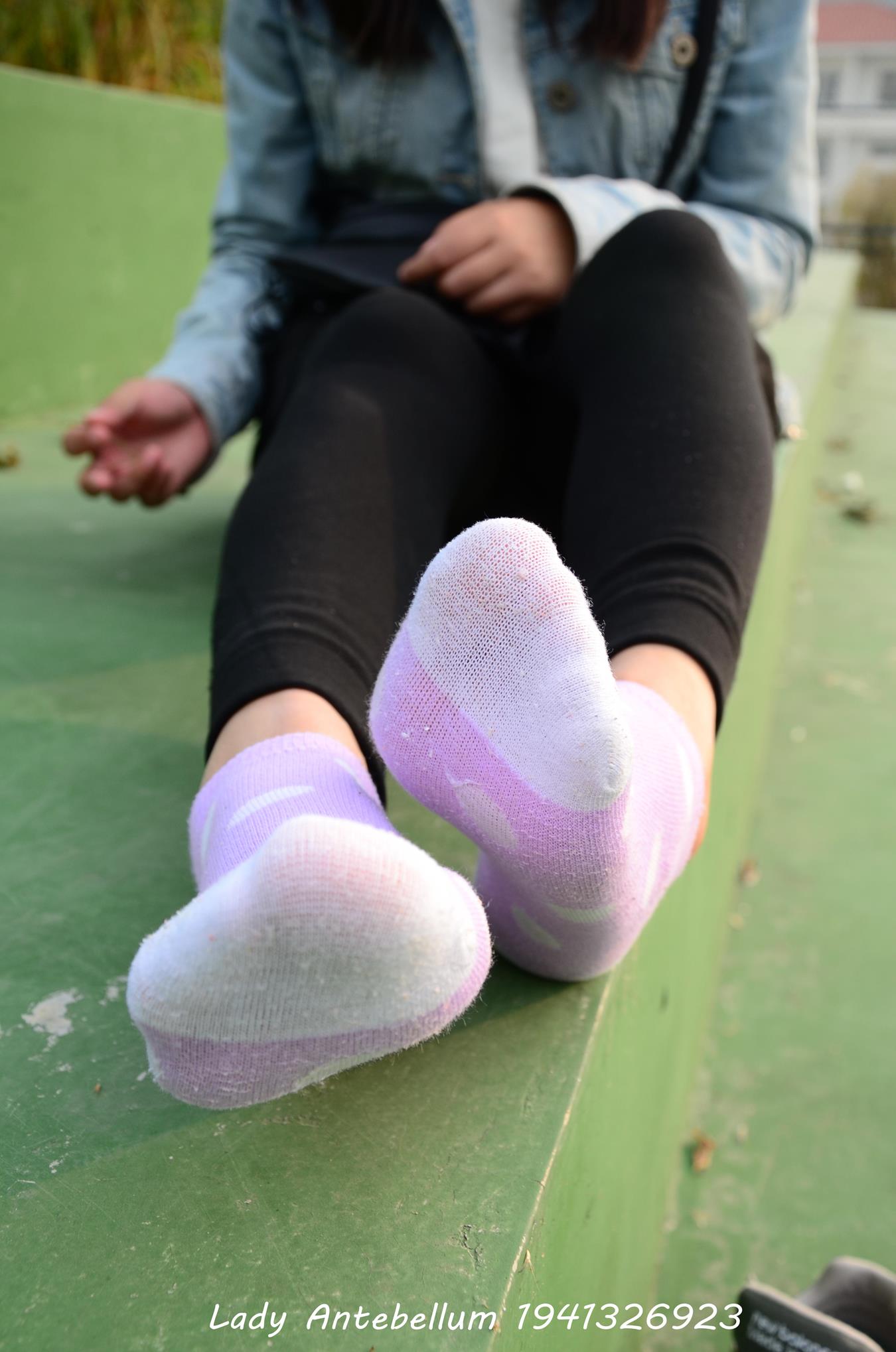 图片[65]-[战前女神] 美腿美足精品摄影套图 019 (1) [90P] – 速更版-美库