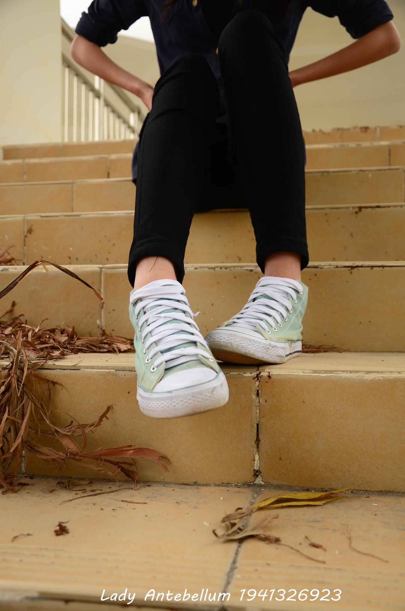 图片[11]-[战前女神] 美腿美足精品摄影套图 022 [53P] – 速更版-美库