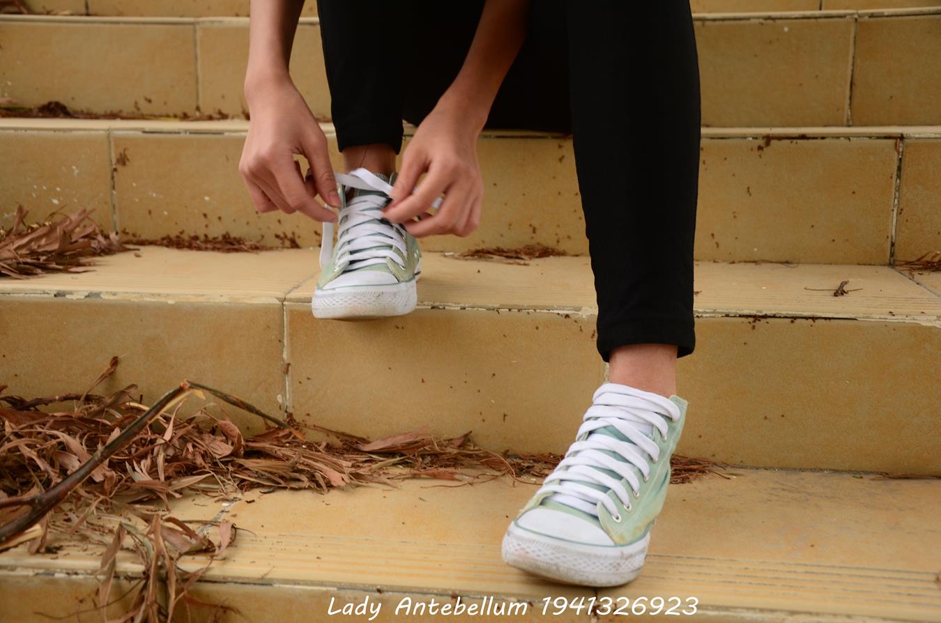 图片[13]-[战前女神] 美腿美足精品摄影套图 022 [53P] – 速更版-美库