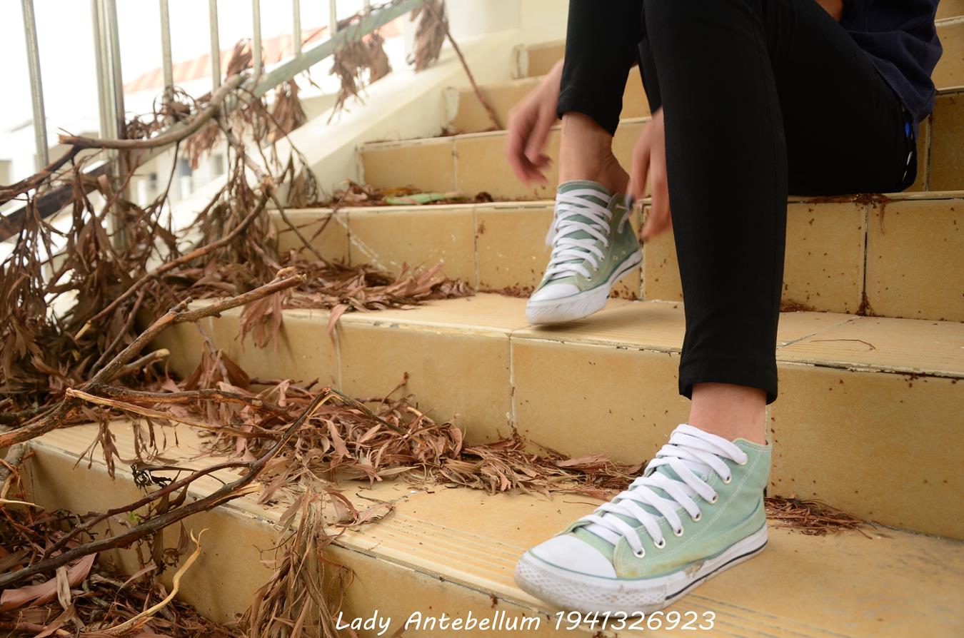 图片[15]-[战前女神] 美腿美足精品摄影套图 022 [53P] – 速更版-美库