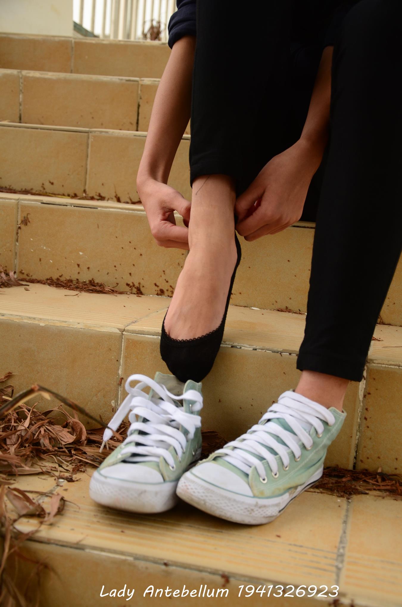 图片[19]-[战前女神] 美腿美足精品摄影套图 022 [53P] – 速更版-美库