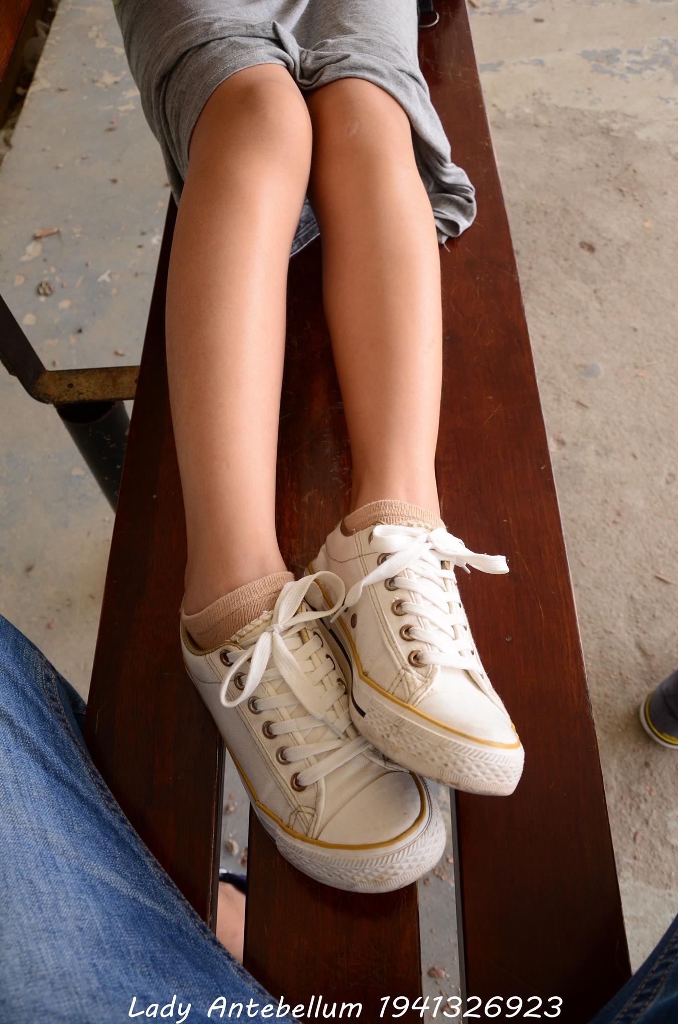 图片[15]-[战前女神] 美腿美足精品摄影套图 023 [41P] – 速更版-美库