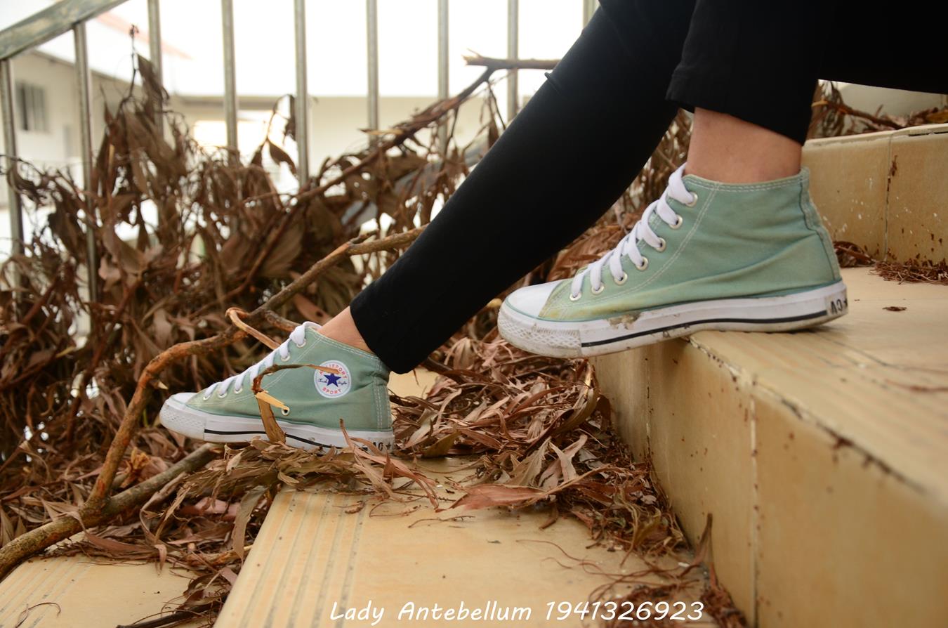 图片[40]-[战前女神] 美腿美足精品摄影套图 022 [53P] – 速更版-美库