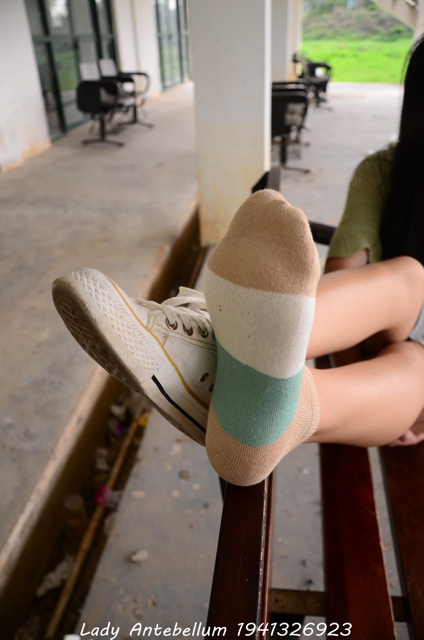 图片[29]-[战前女神] 美腿美足精品摄影套图 023 [41P] – 速更版-美库