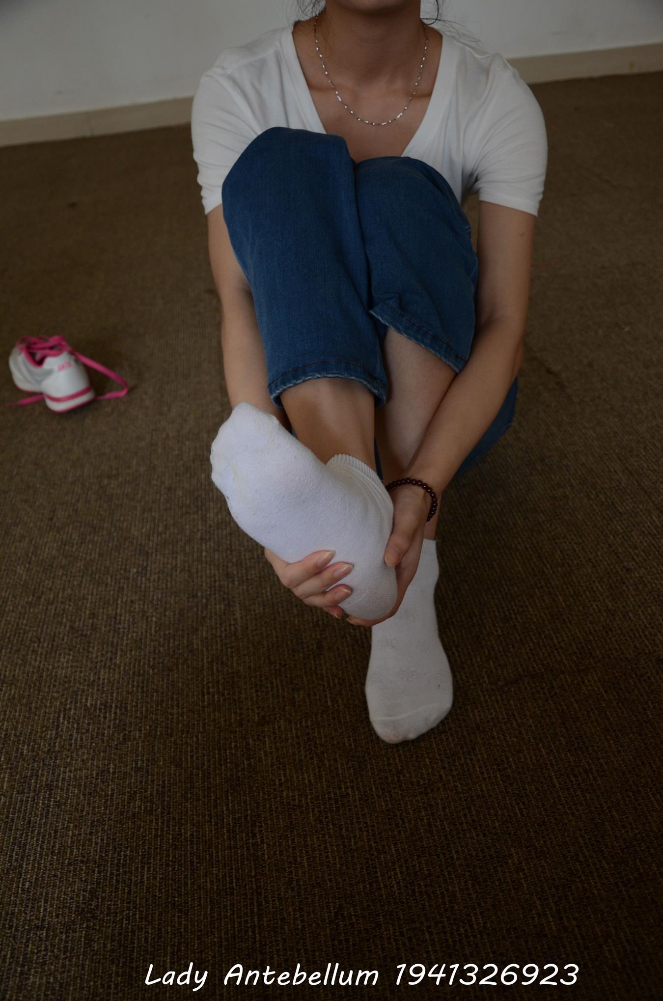 图片[14]-[战前女神] 美腿美足精品摄影套图 024 (2) [84P] – 速更版-美库