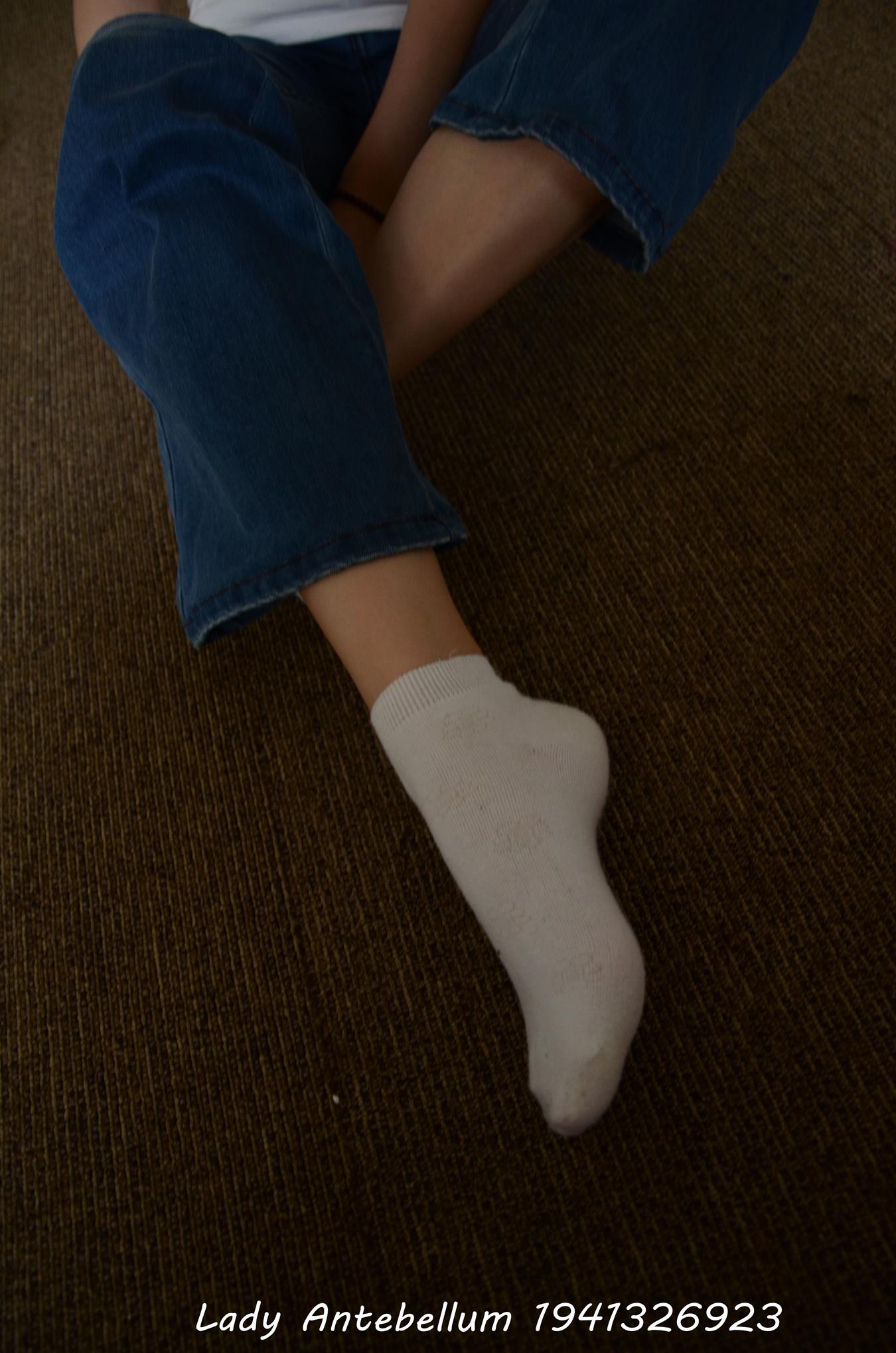 图片[16]-[战前女神] 美腿美足精品摄影套图 024 (2) [84P] – 速更版-美库