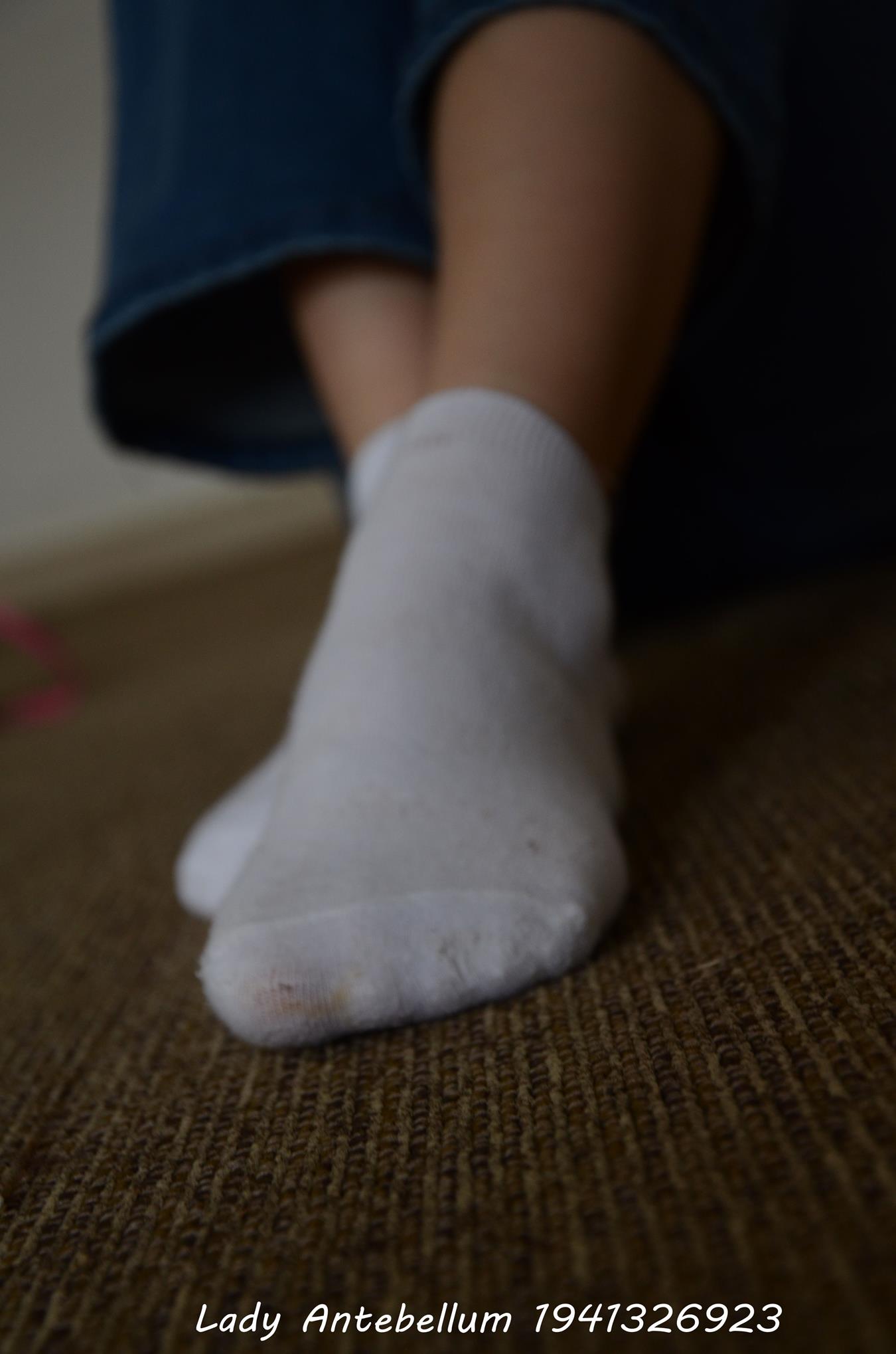 图片[23]-[战前女神] 美腿美足精品摄影套图 024 (2) [84P] – 速更版-美库