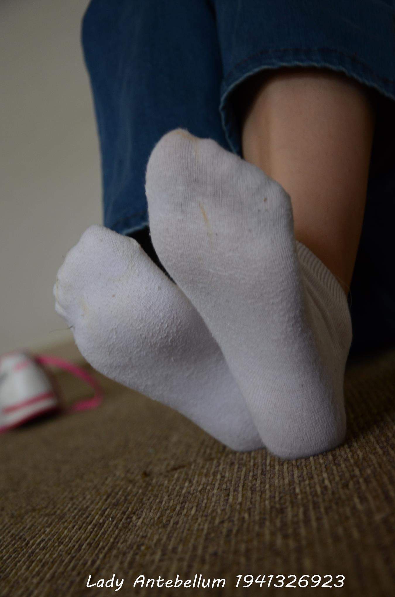 图片[24]-[战前女神] 美腿美足精品摄影套图 024 (2) [84P] – 速更版-美库