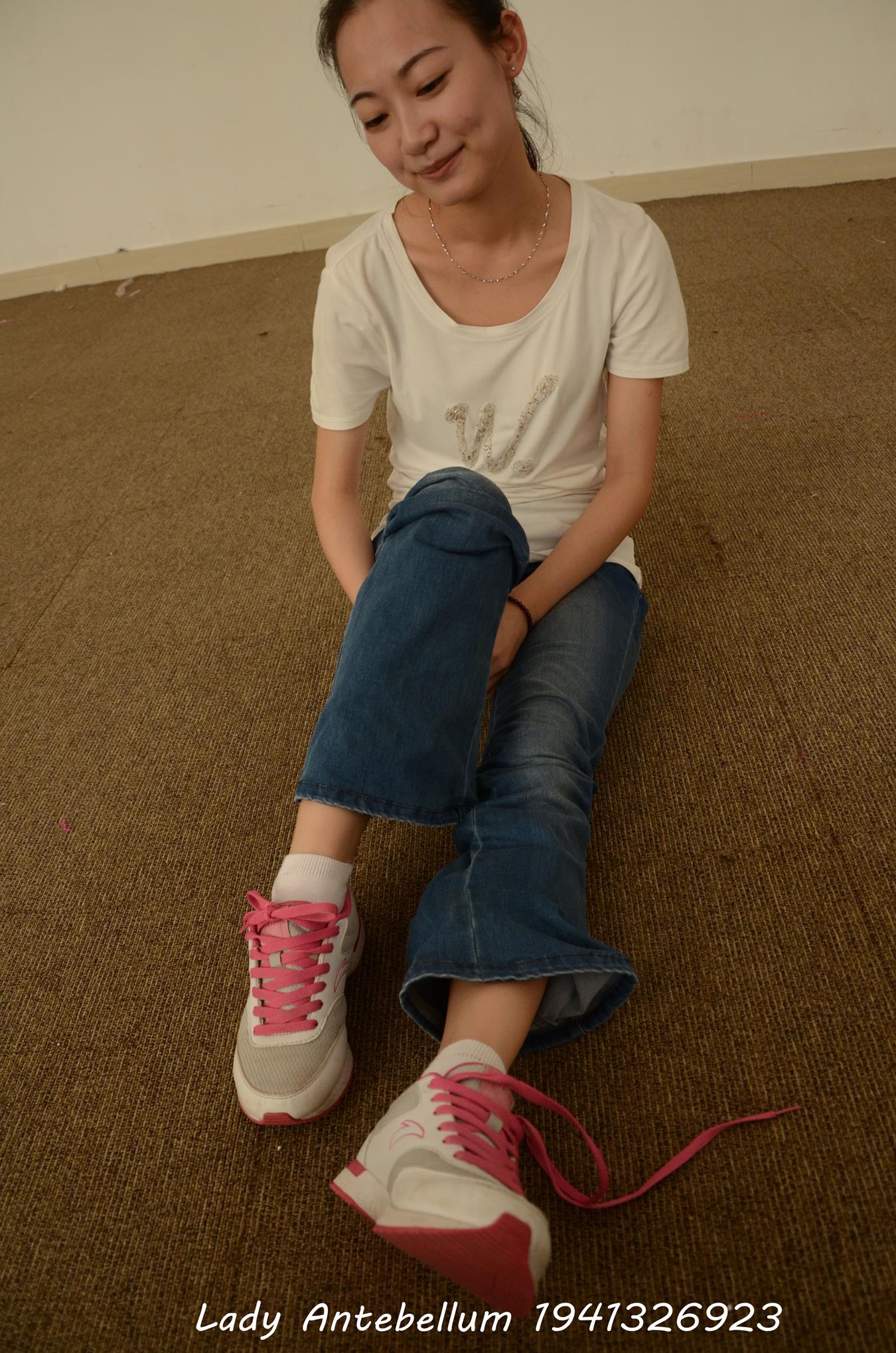 图片[28]-[战前女神] 美腿美足精品摄影套图 024 (1) [84P] – 速更版-美库