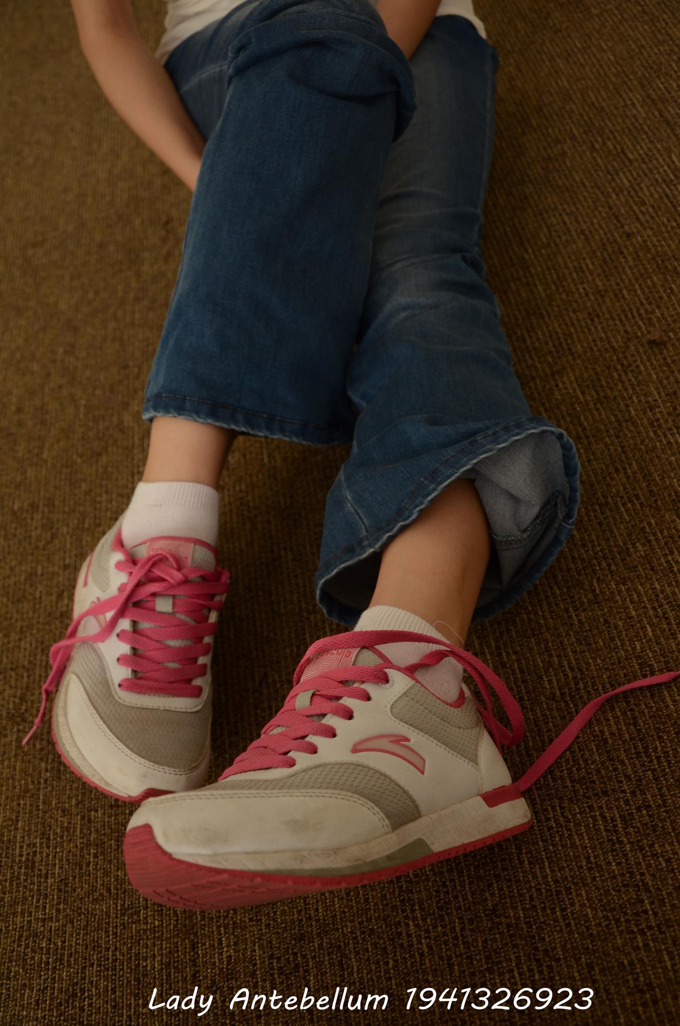 图片[29]-[战前女神] 美腿美足精品摄影套图 024 (1) [84P] – 速更版-美库